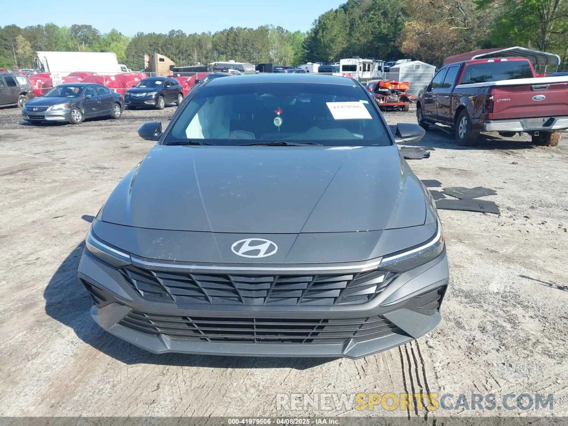 12 fotografías del automóvil dañado KMHLM4DG1SU872002 HYUNDAI ELANTRA 2025