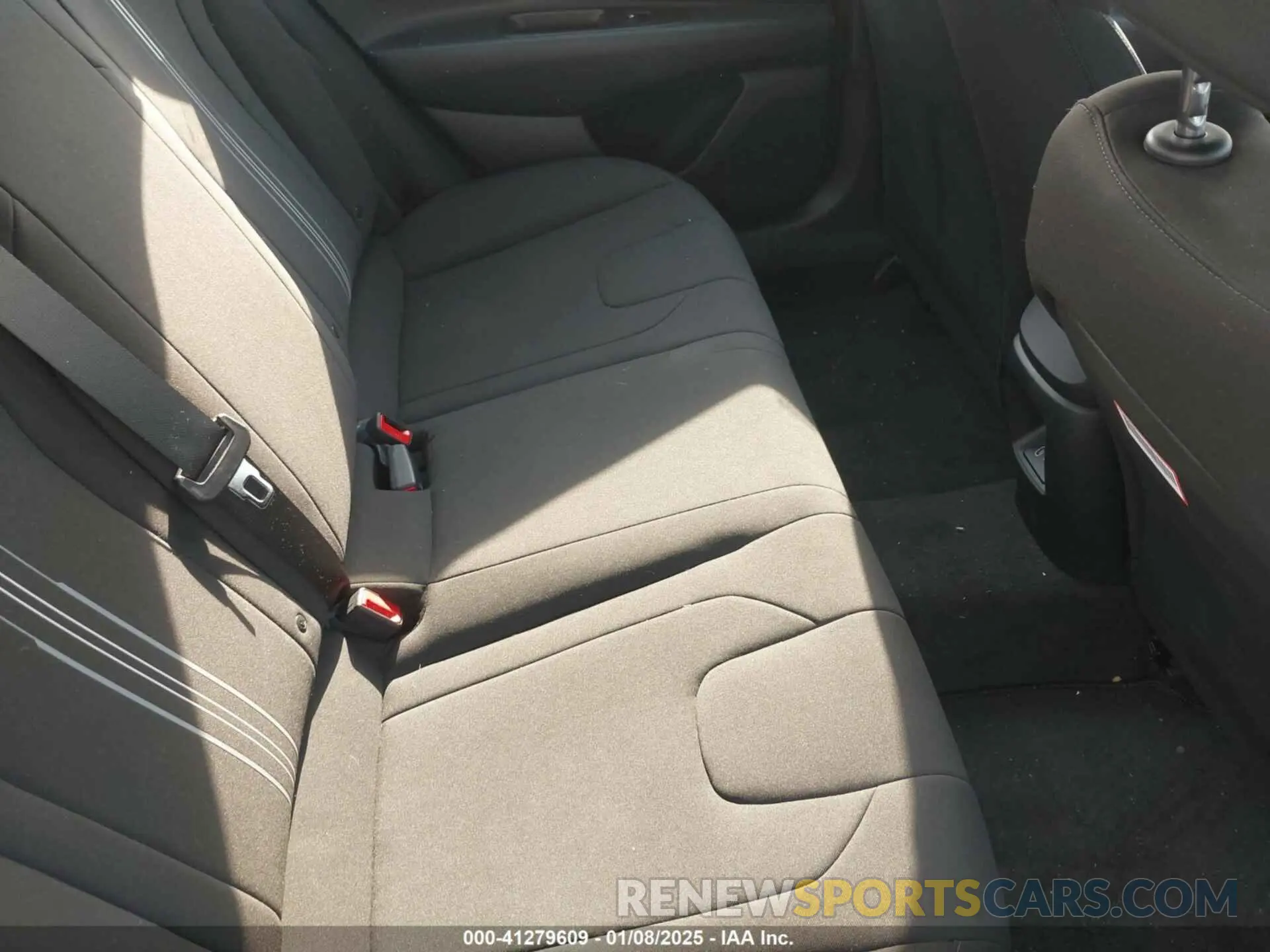 8 fotografías del automóvil dañado KMHLM4DG2SU874535 HYUNDAI ELANTRA 2025