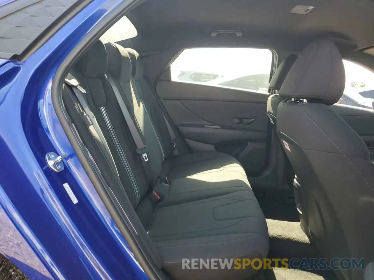 10 fotografías del automóvil dañado KMHLM4DG2SU901961 HYUNDAI ELANTRA 2025