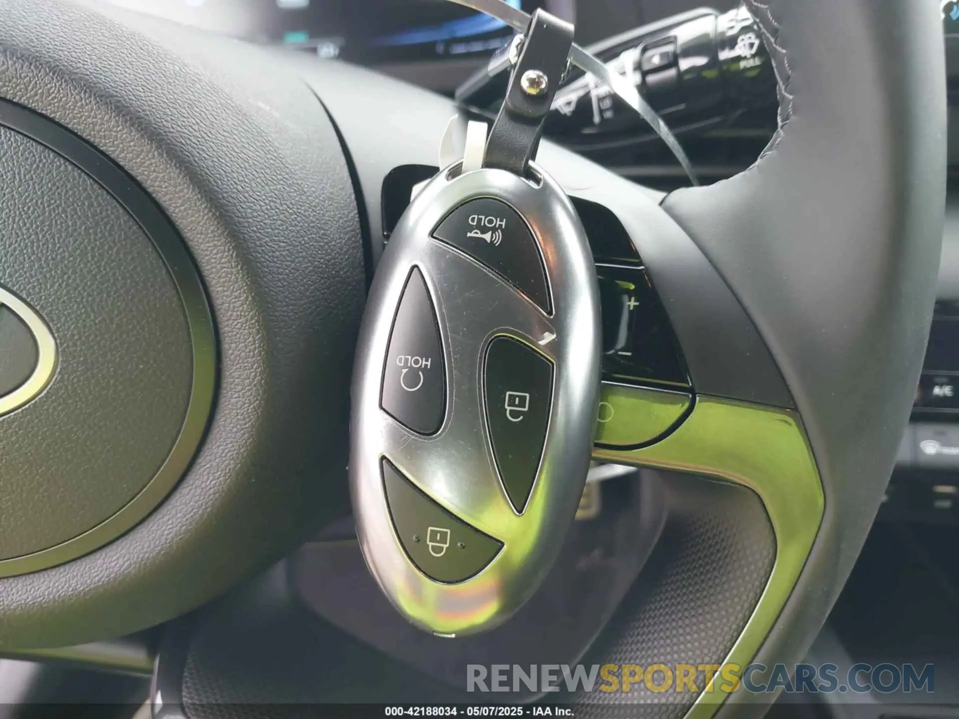 11 fotografías del automóvil dañado KMHLM4DG4SU905462 HYUNDAI ELANTRA 2025