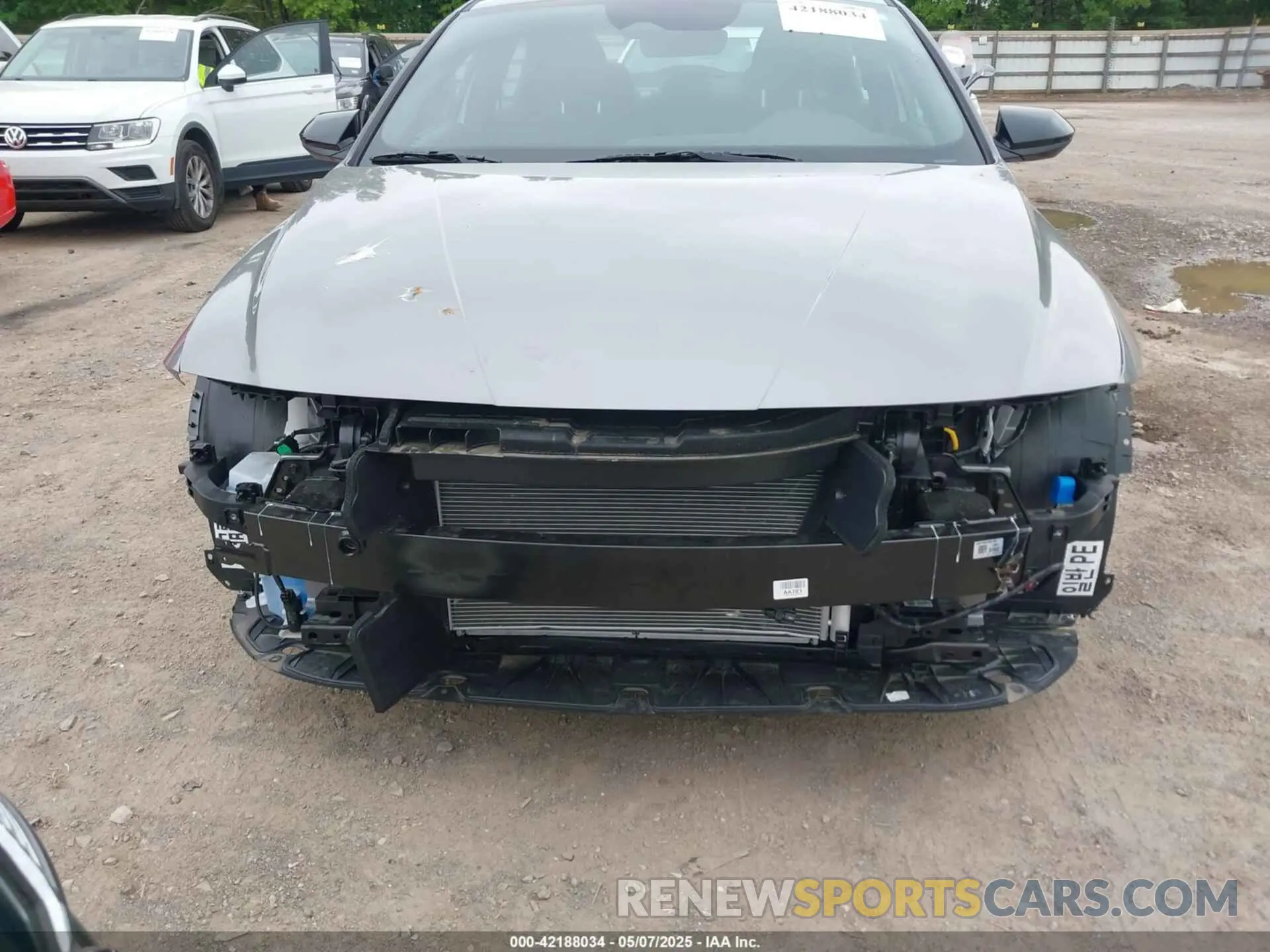 12 fotografías del automóvil dañado KMHLM4DG4SU905462 HYUNDAI ELANTRA 2025