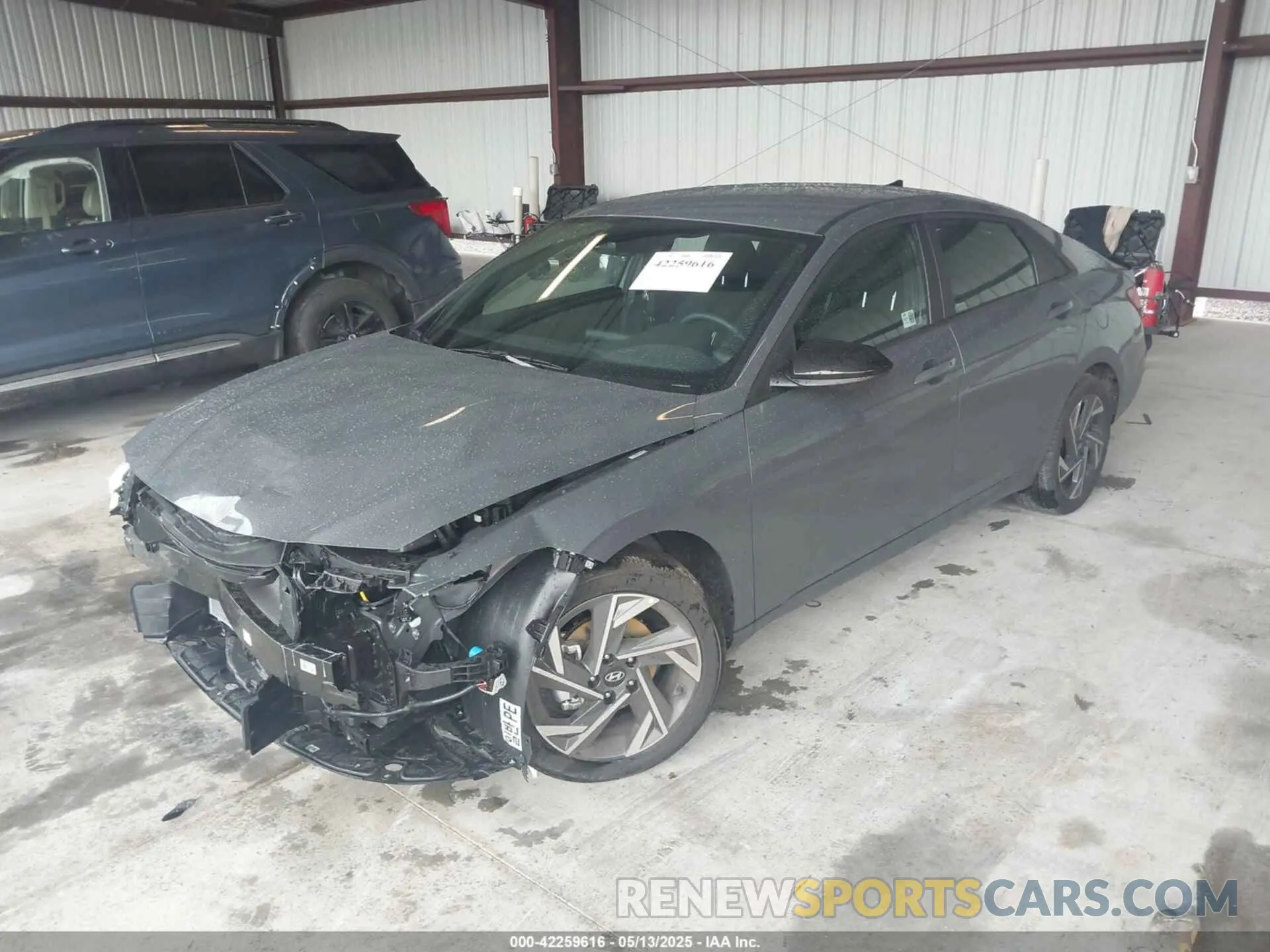 2 fotografías del automóvil dañado KMHLM4DG4SU914825 HYUNDAI ELANTRA 2025