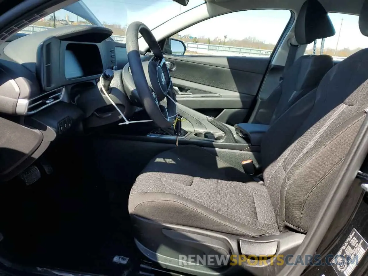 7 fotografías del automóvil dañado KMHLM4DG5SU900433 HYUNDAI ELANTRA 2025