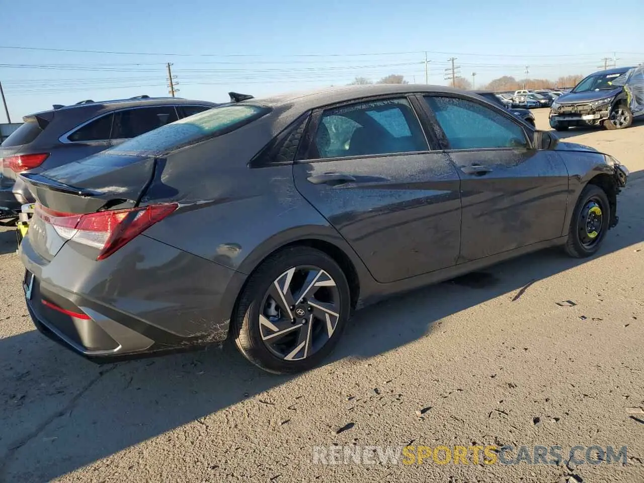 3 fotografías del automóvil dañado KMHLM4DG6SU877745 HYUNDAI ELANTRA 2025