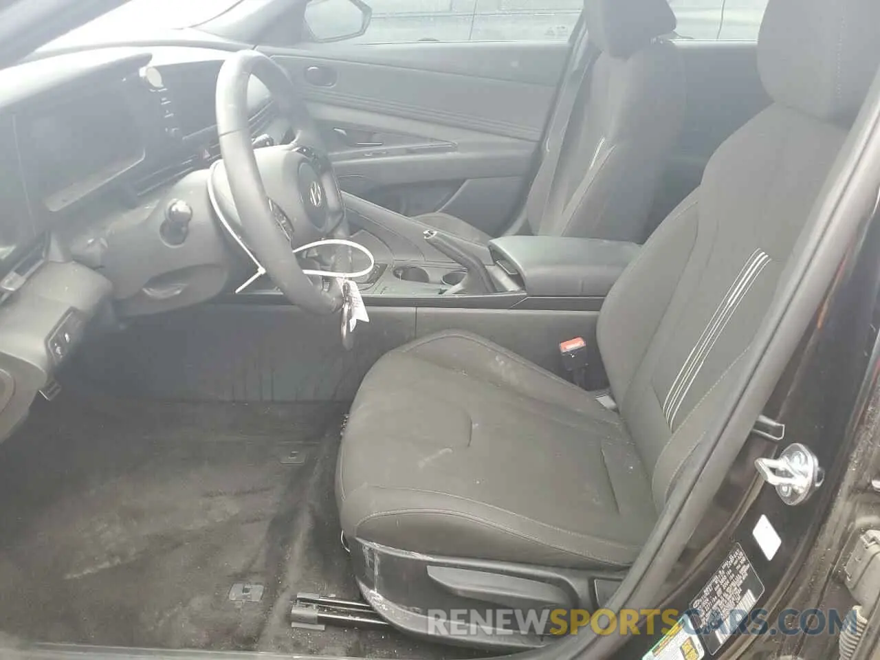 7 fotografías del automóvil dañado KMHLM4DG6SU917564 HYUNDAI ELANTRA 2025