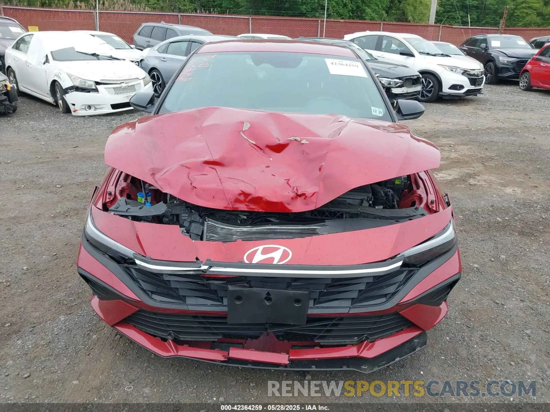 12 fotografías del automóvil dañado KMHLM4DG7SU890827 HYUNDAI ELANTRA 2025