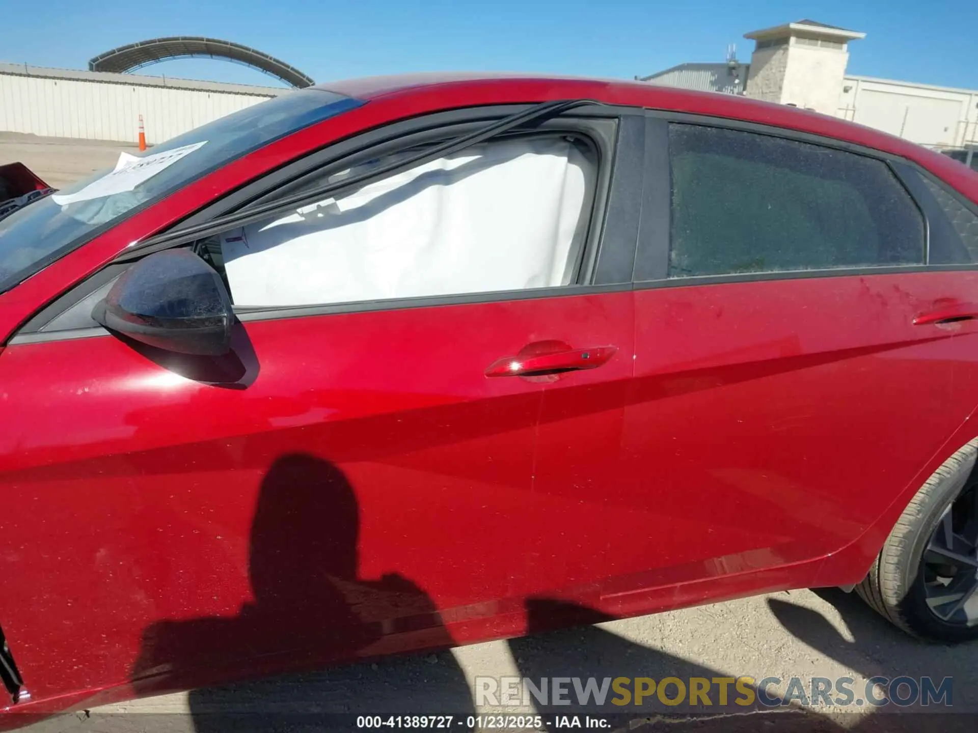 14 fotografías del automóvil dañado KMHLM4DG7SU924295 HYUNDAI ELANTRA 2025