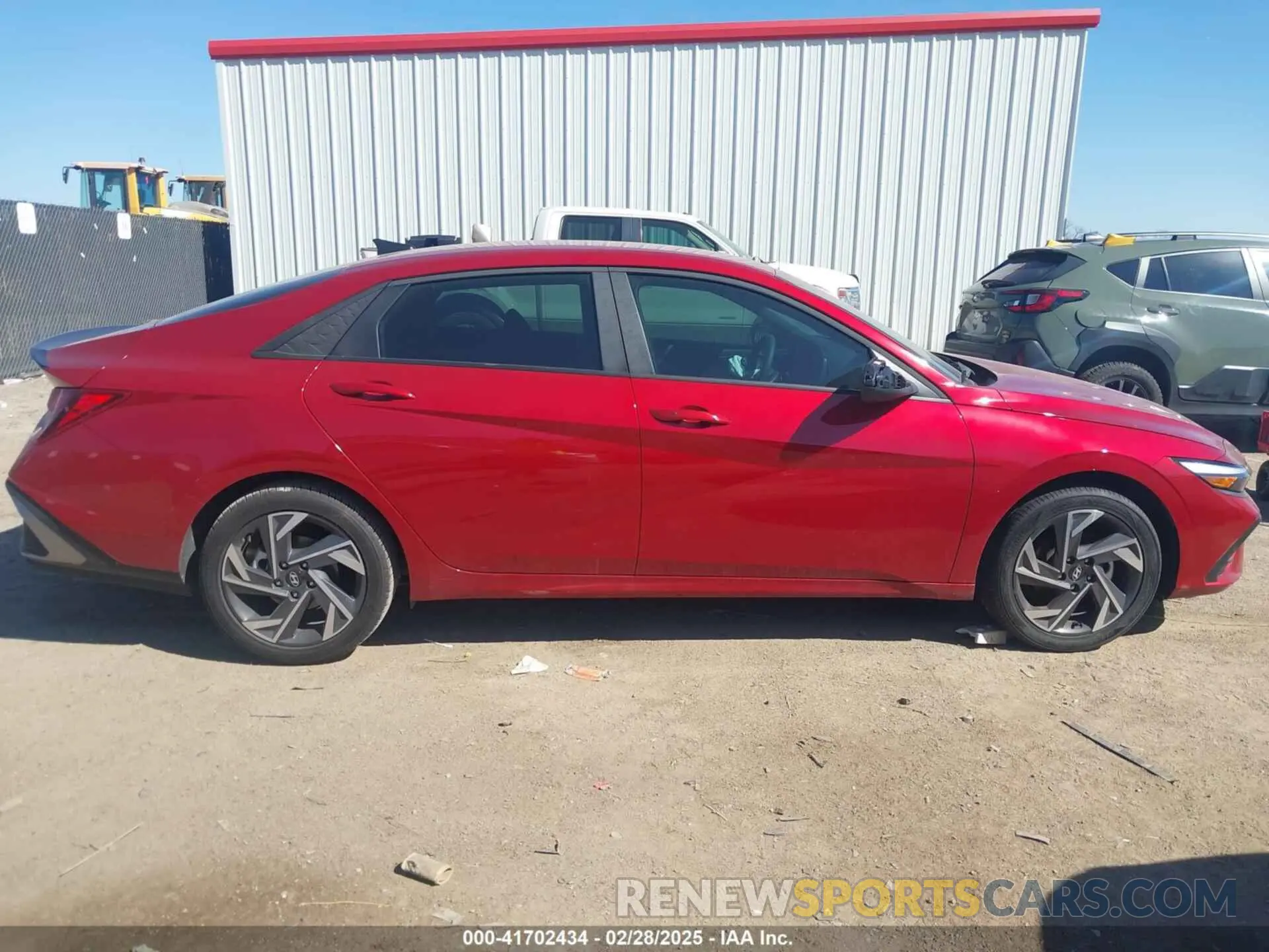 13 fotografías del automóvil dañado KMHLM4DG8SU877861 HYUNDAI ELANTRA 2025