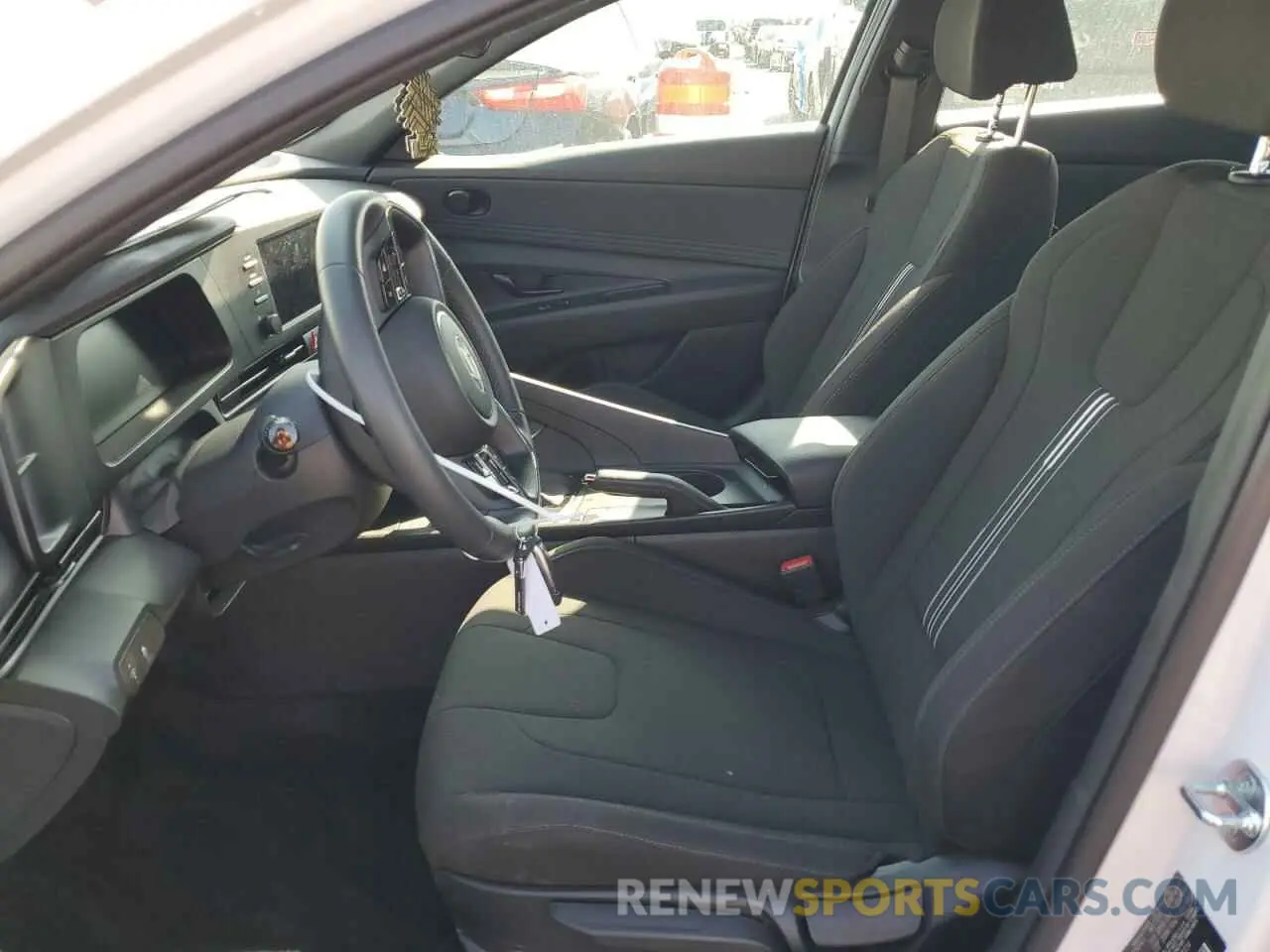 7 fotografías del automóvil dañado KMHLM4DG8SU880114 HYUNDAI ELANTRA 2025