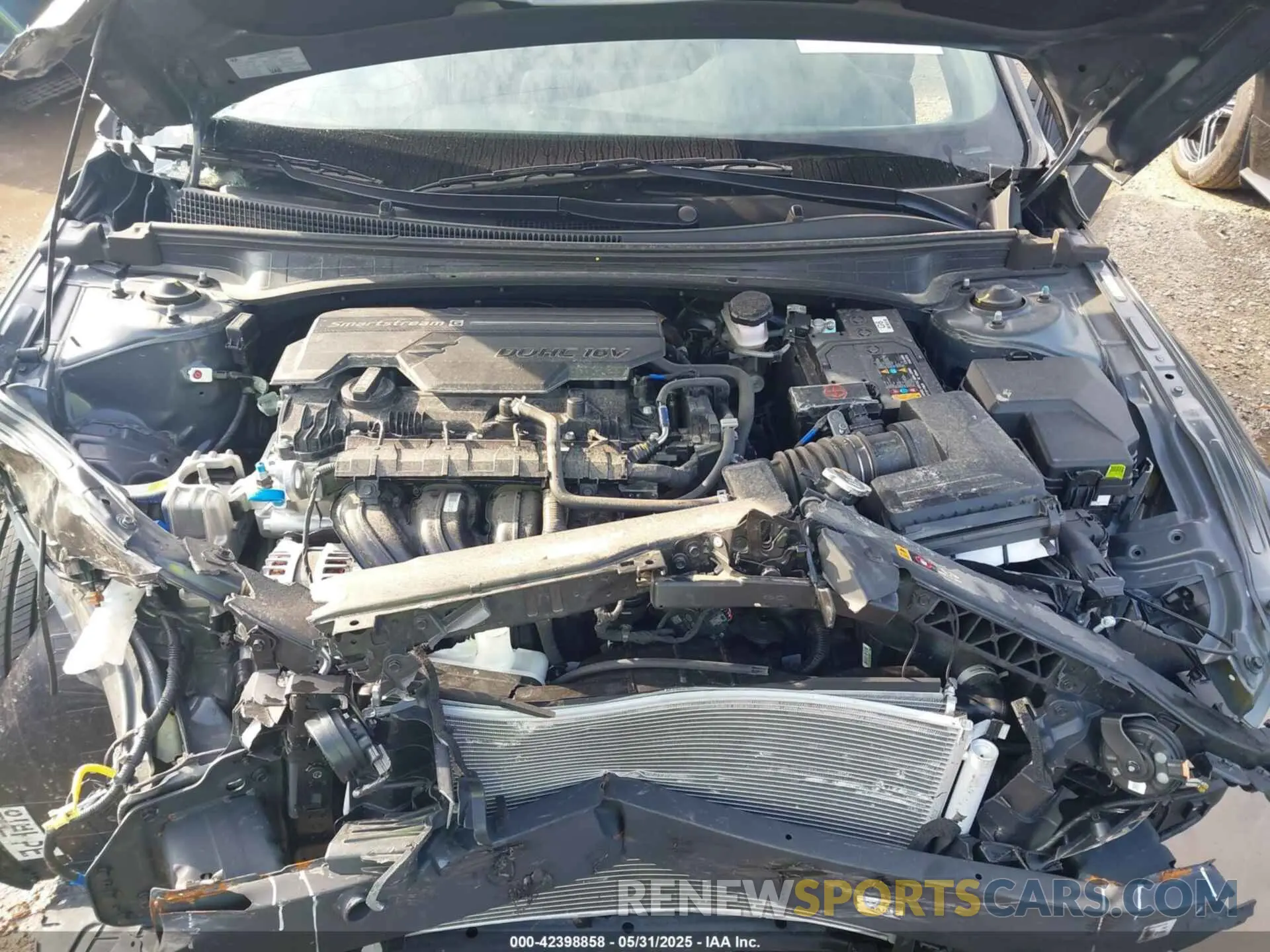 10 fotografías del automóvil dañado KMHLM4DG8SU882039 HYUNDAI ELANTRA 2025