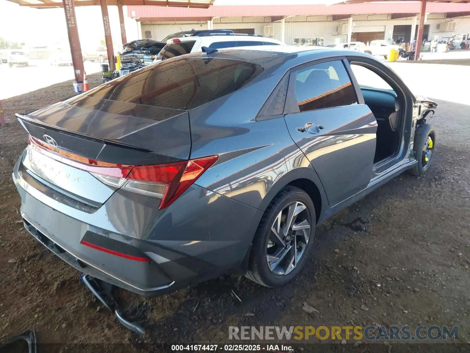 4 fotografías del automóvil dañado KMHLM4DG9SU869378 HYUNDAI ELANTRA 2025