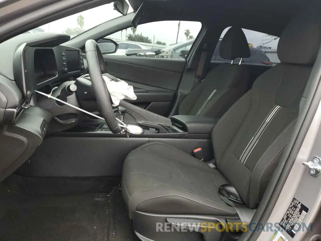 7 fotografías del automóvil dañado KMHLM4DG9SU881448 HYUNDAI ELANTRA 2025