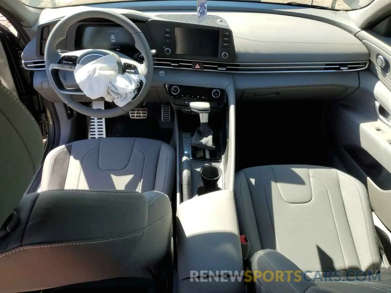 8 fotografías del automóvil dañado KMHLM4DG9SU959646 HYUNDAI ELANTRA 2025