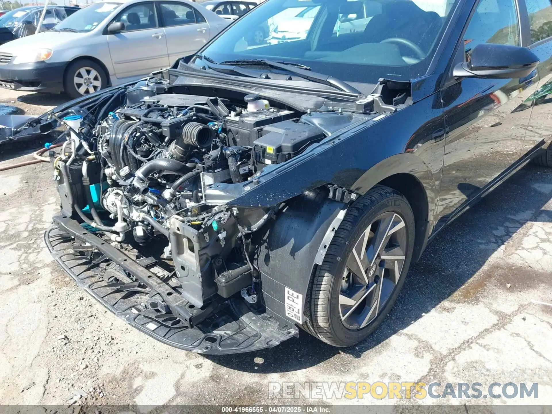 6 fotografías del automóvil dañado KMHLM4DG9SU975670 HYUNDAI ELANTRA 2025