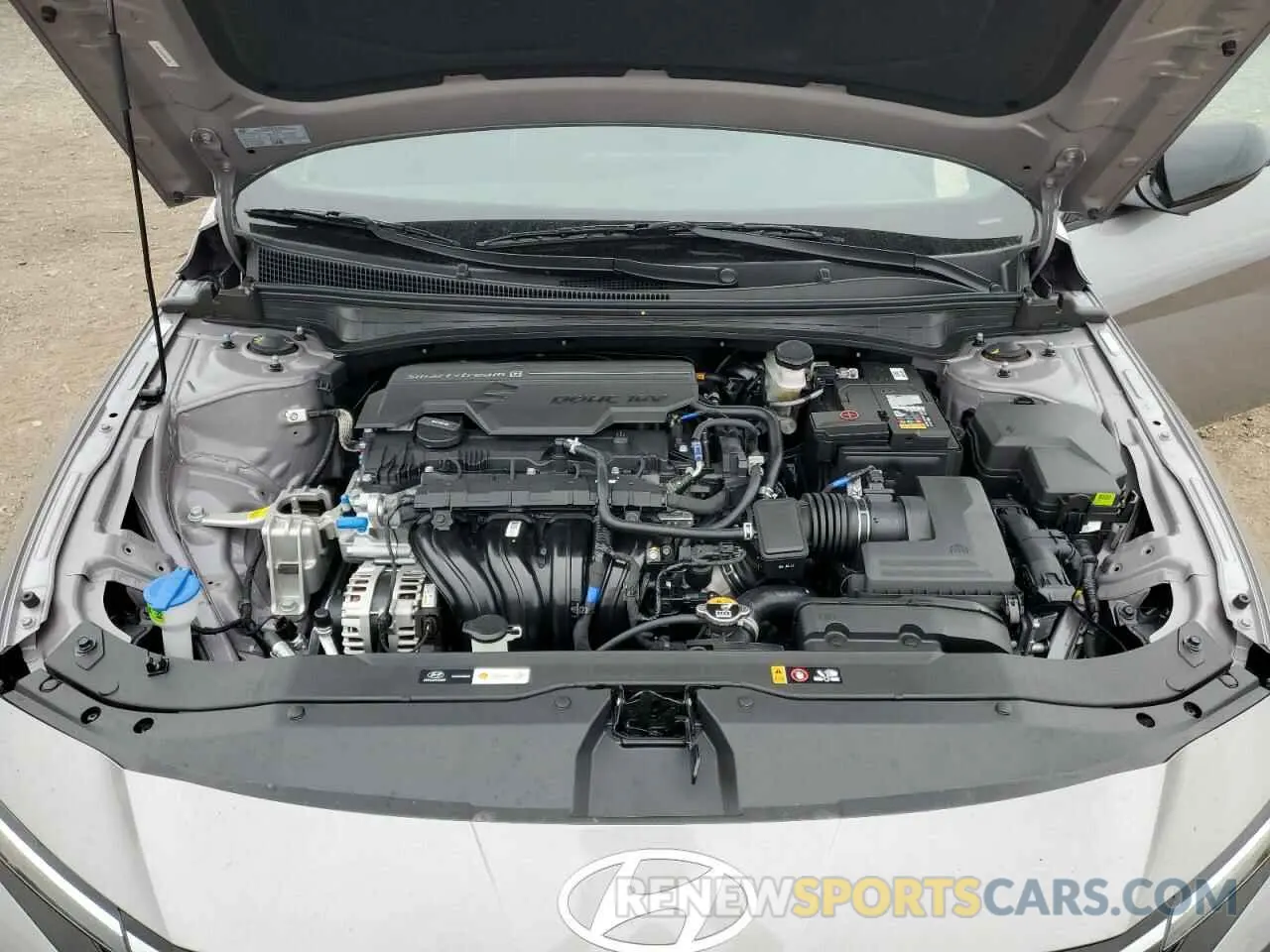 11 fotografías del automóvil dañado KMHLM4DGXSU893186 HYUNDAI ELANTRA 2025