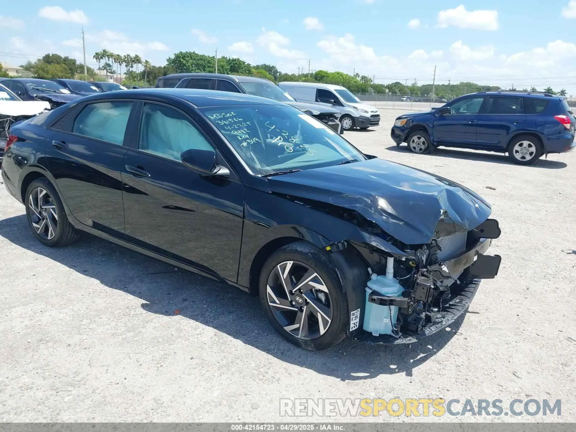 1 fotografías del automóvil dañado KMHLM4DGXSU949482 HYUNDAI ELANTRA 2025