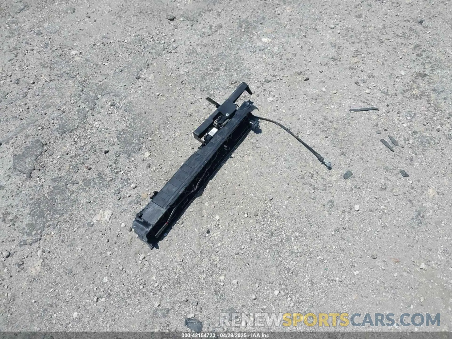 12 fotografías del automóvil dañado KMHLM4DGXSU949482 HYUNDAI ELANTRA 2025