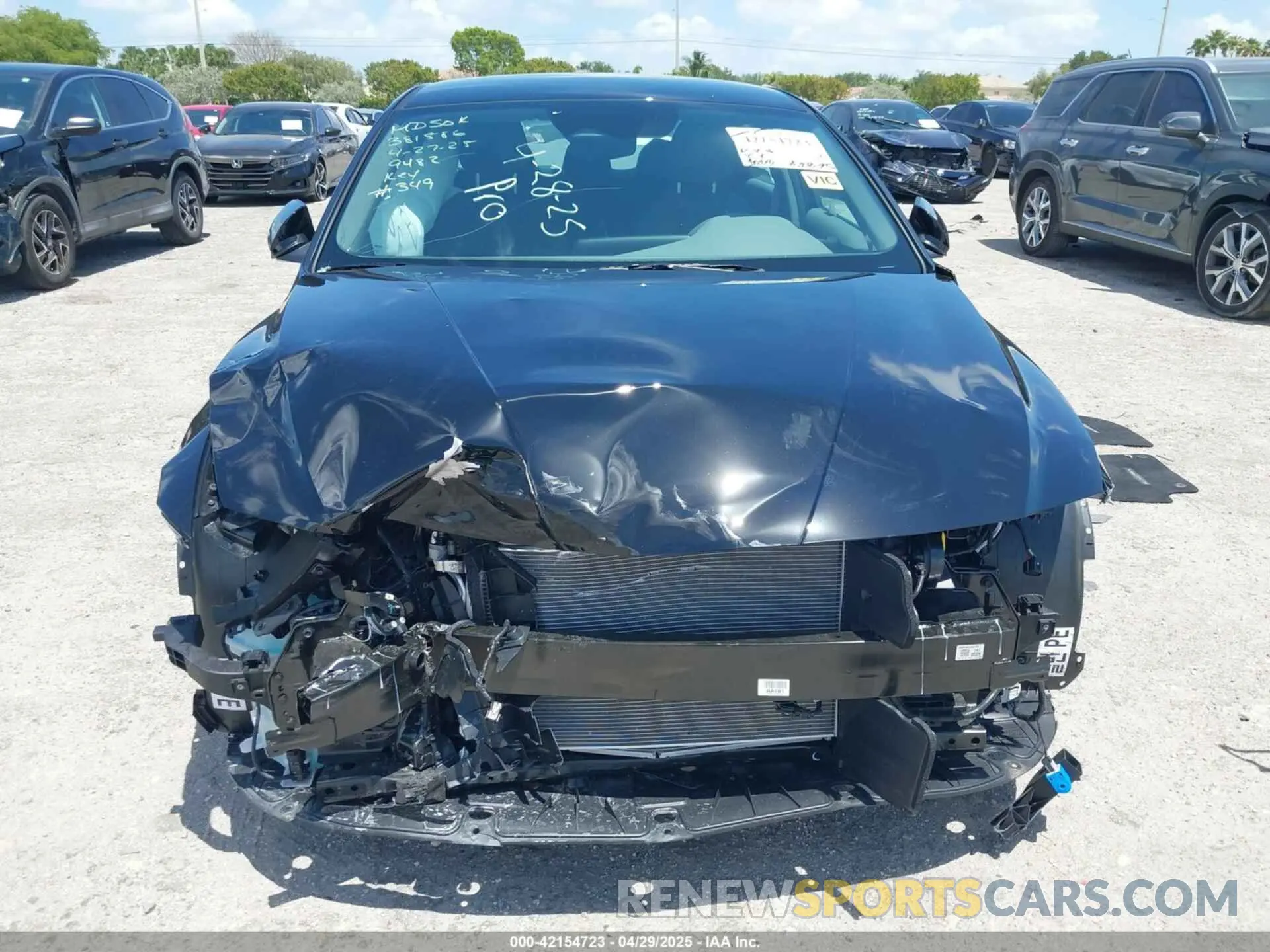 6 fotografías del automóvil dañado KMHLM4DGXSU949482 HYUNDAI ELANTRA 2025