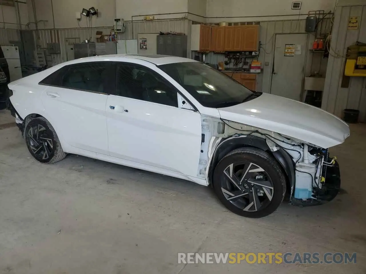 4 fotografías del automóvil dañado KMHLN4DJ4SU125373 HYUNDAI ELANTRA 2025