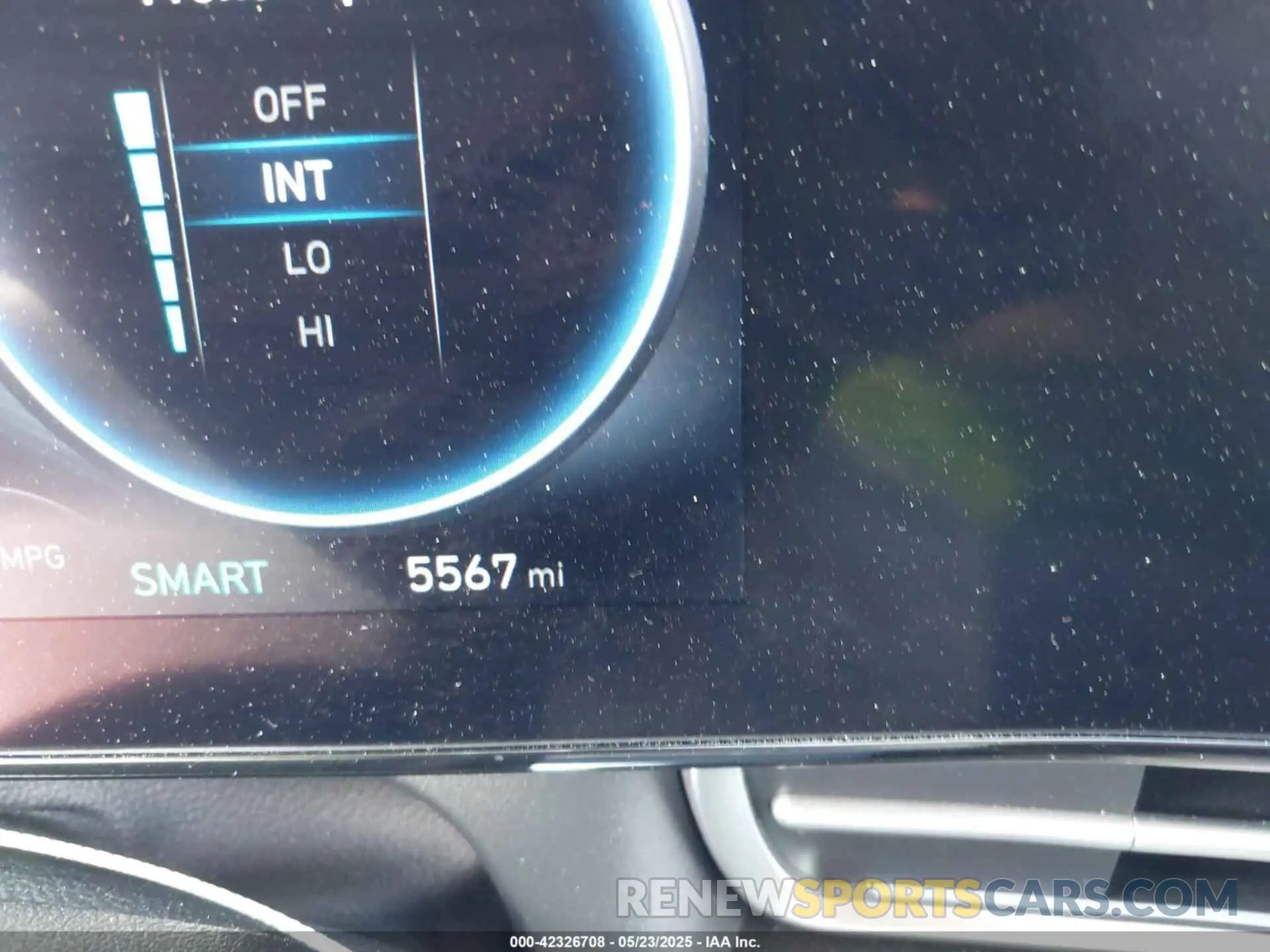 15 fotografías del automóvil dañado KMHLP4DG0SU945562 HYUNDAI ELANTRA 2025