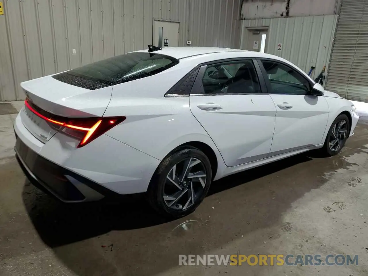 3 fotografías del automóvil dañado KMHLP4DG3SU908375 HYUNDAI ELANTRA 2025