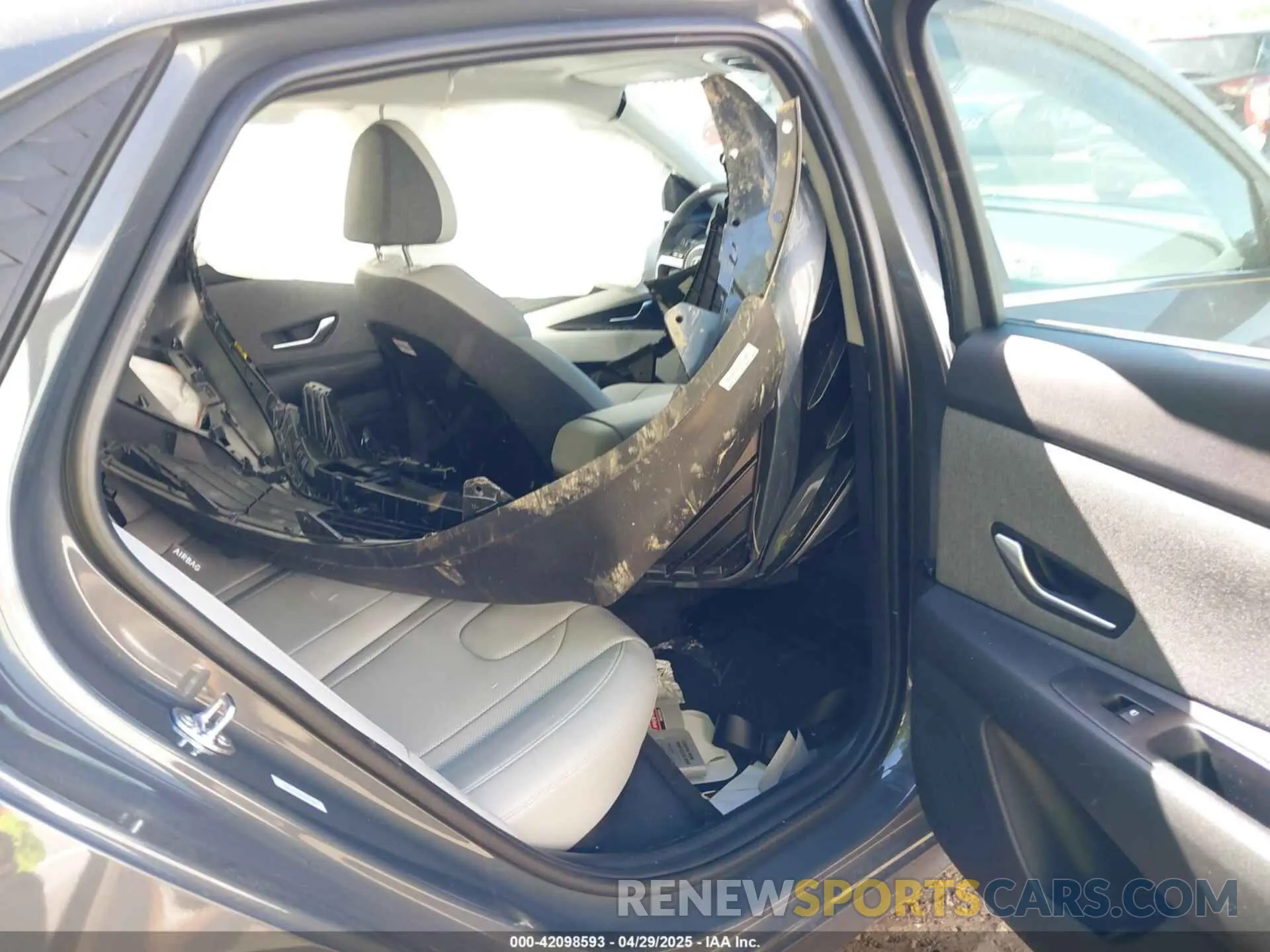 8 fotografías del automóvil dañado KMHLP4DG6SU957604 HYUNDAI ELANTRA 2025