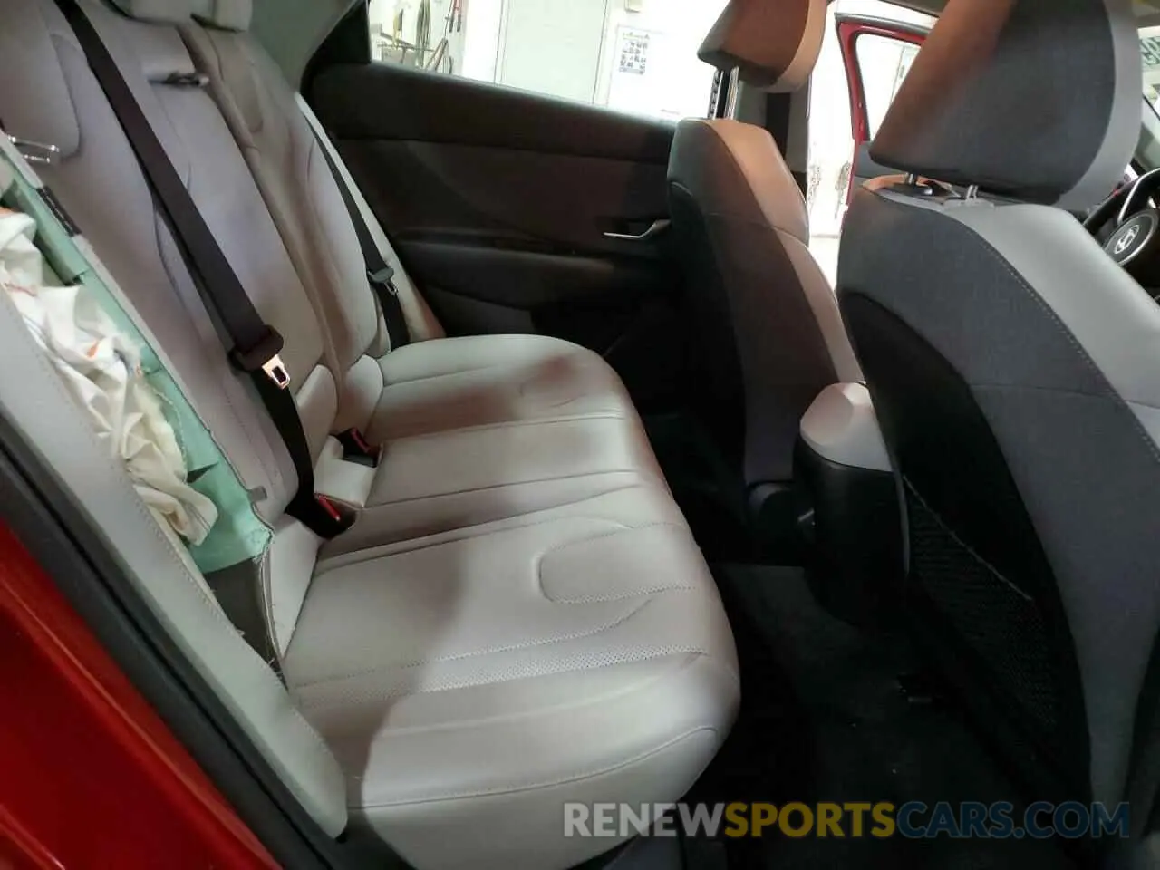 10 fotografías del automóvil dañado KMHLP4DG8SU874921 HYUNDAI ELANTRA 2025