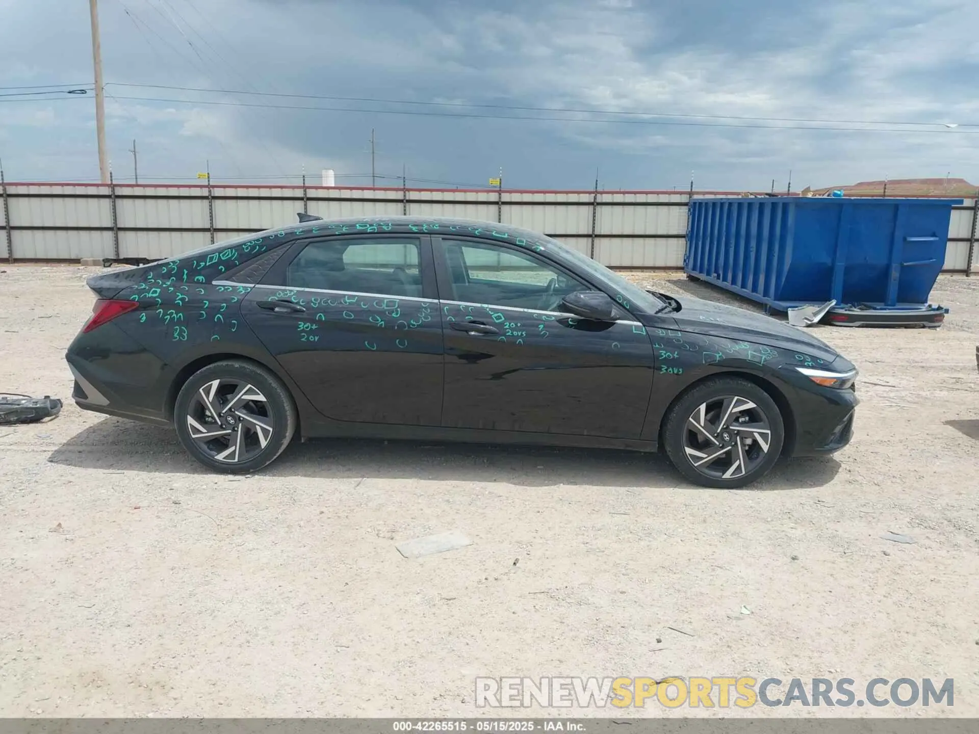 13 fotografías del automóvil dañado KMHLP4DG9SU908994 HYUNDAI ELANTRA 2025