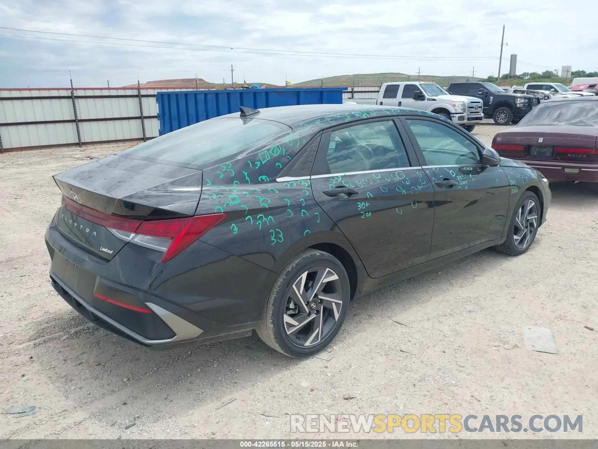4 fotografías del automóvil dañado KMHLP4DG9SU908994 HYUNDAI ELANTRA 2025