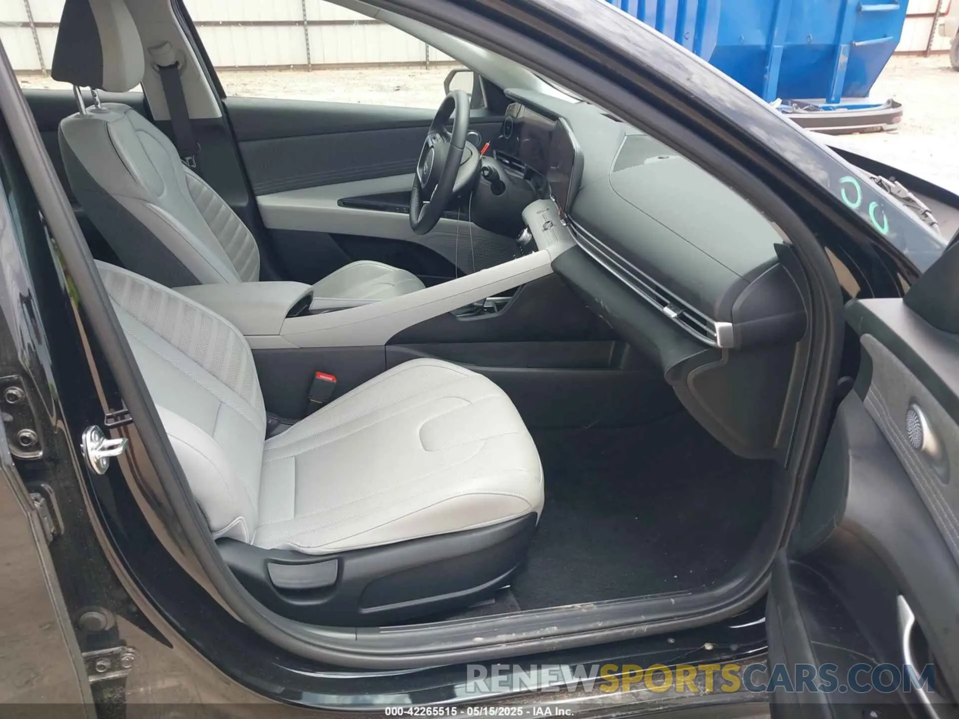 5 fotografías del automóvil dañado KMHLP4DG9SU908994 HYUNDAI ELANTRA 2025