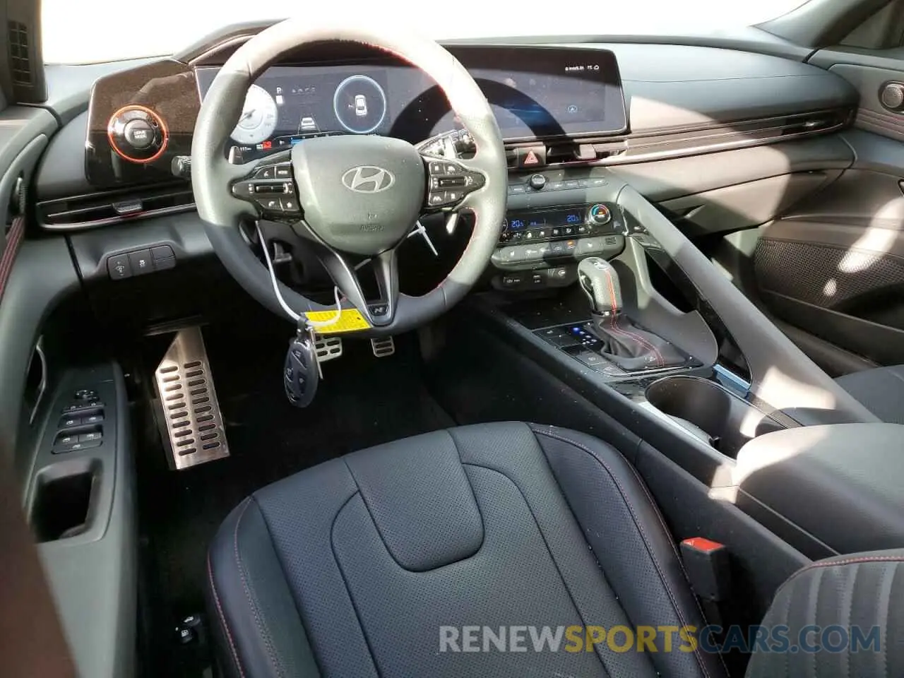 8 fotografías del automóvil dañado KMHLR4DF7SU854676 HYUNDAI ELANTRA 2025