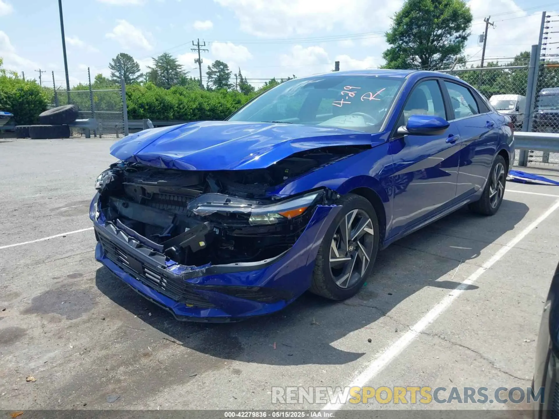 2 fotografías del automóvil dañado KMHLS4DG0SU856413 HYUNDAI ELANTRA 2025