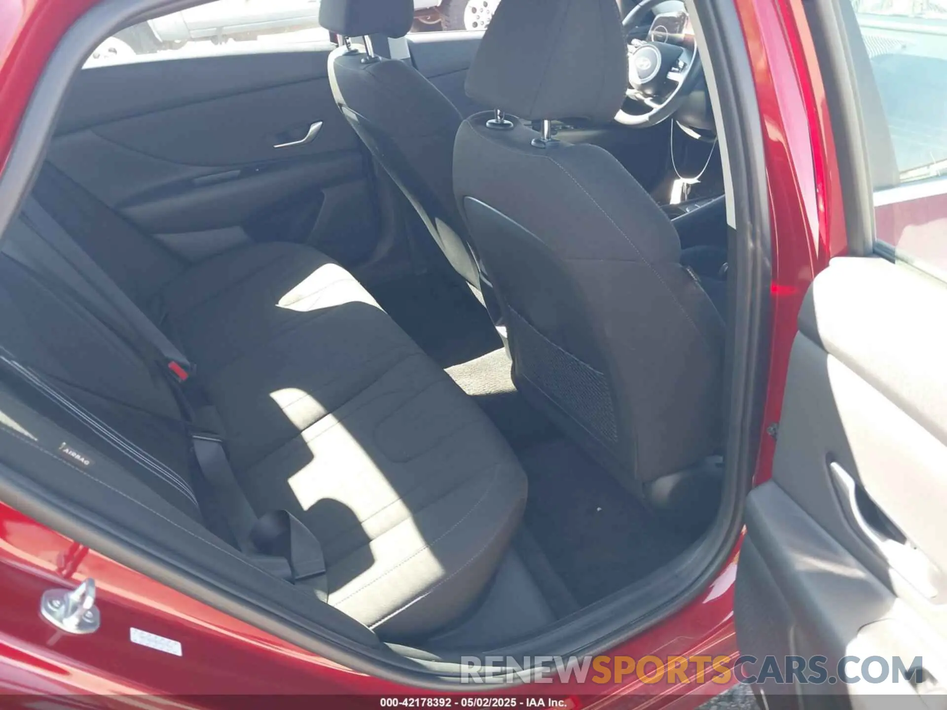 8 fotografías del automóvil dañado KMHLS4DG0SU861661 HYUNDAI ELANTRA 2025