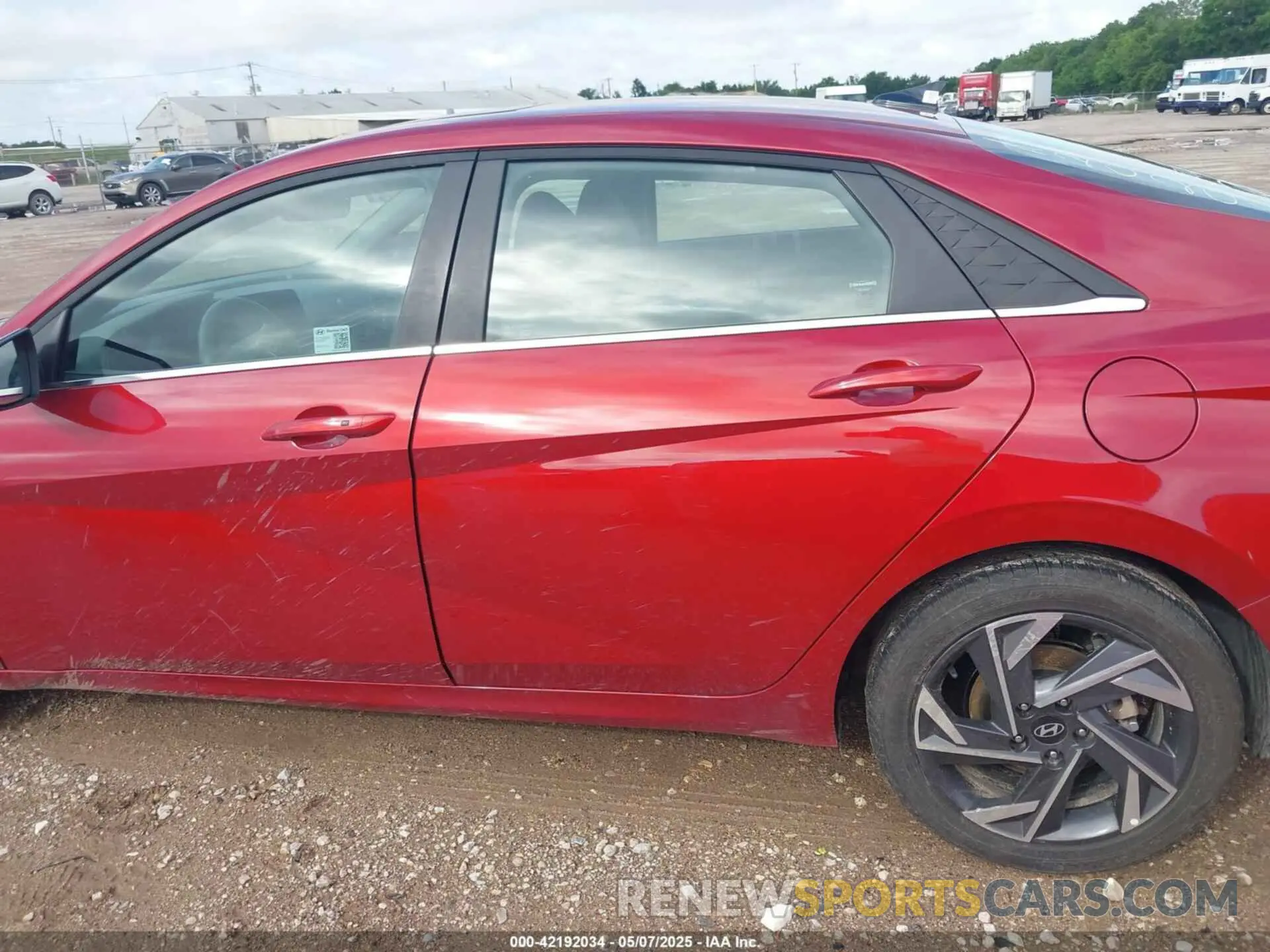 14 fotografías del automóvil dañado KMHLS4DG0SU880288 HYUNDAI ELANTRA 2025