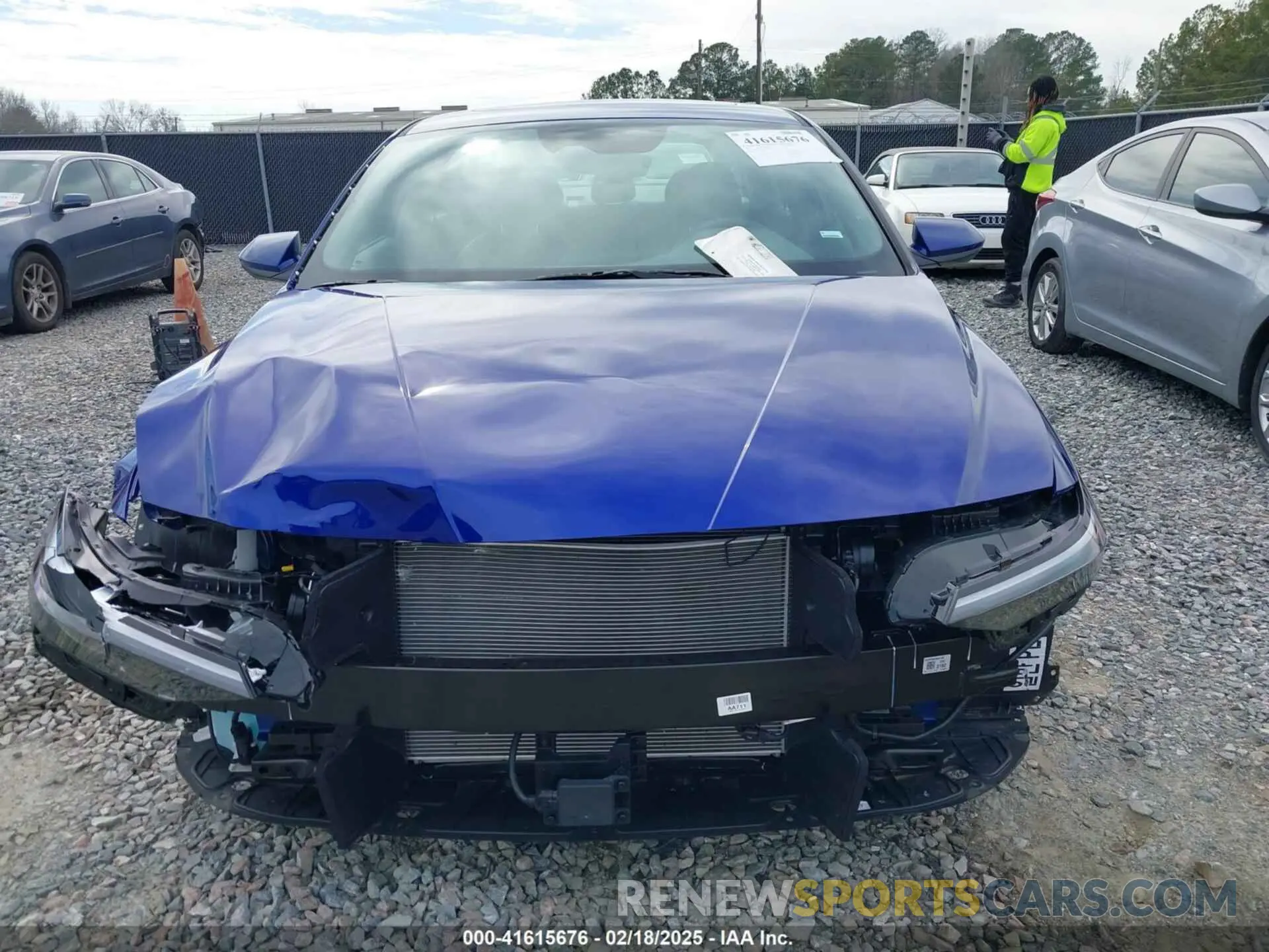 12 fotografías del automóvil dañado KMHLS4DG0SU921096 HYUNDAI ELANTRA 2025