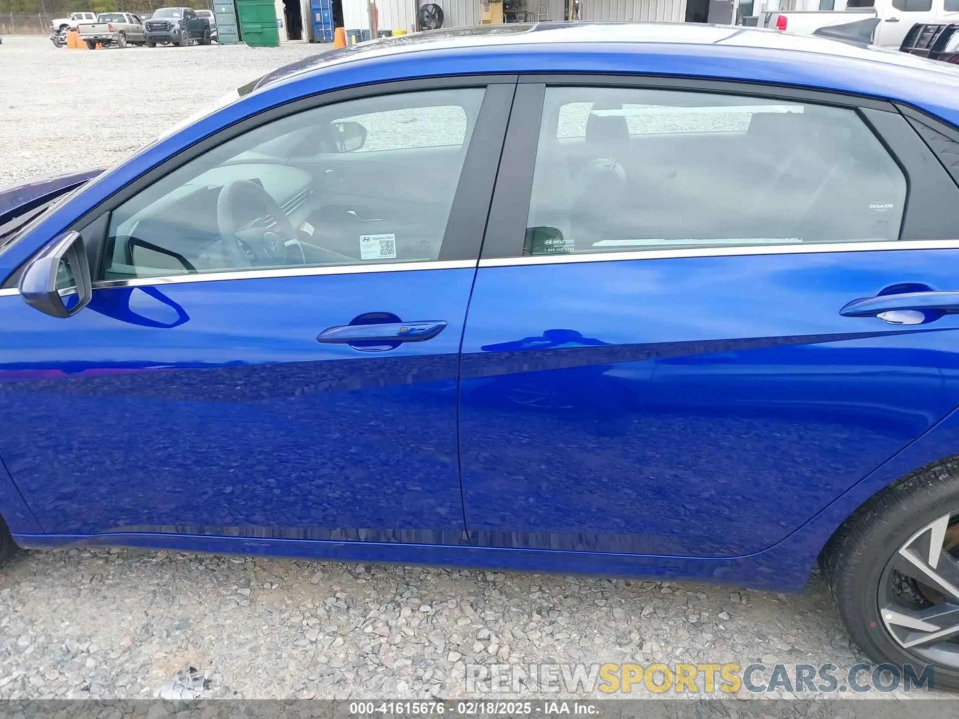 14 fotografías del automóvil dañado KMHLS4DG0SU921096 HYUNDAI ELANTRA 2025