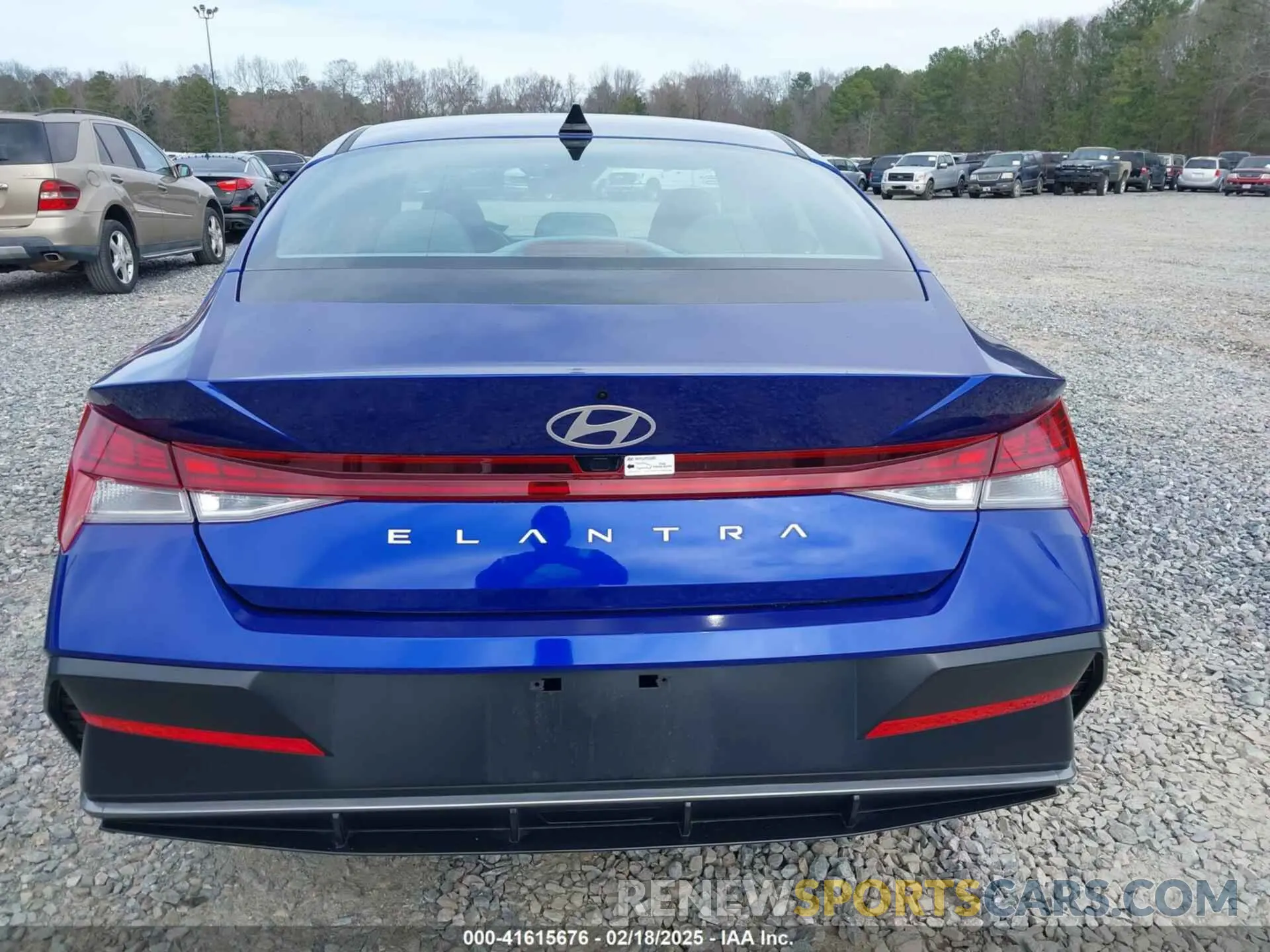 16 fotografías del automóvil dañado KMHLS4DG0SU921096 HYUNDAI ELANTRA 2025