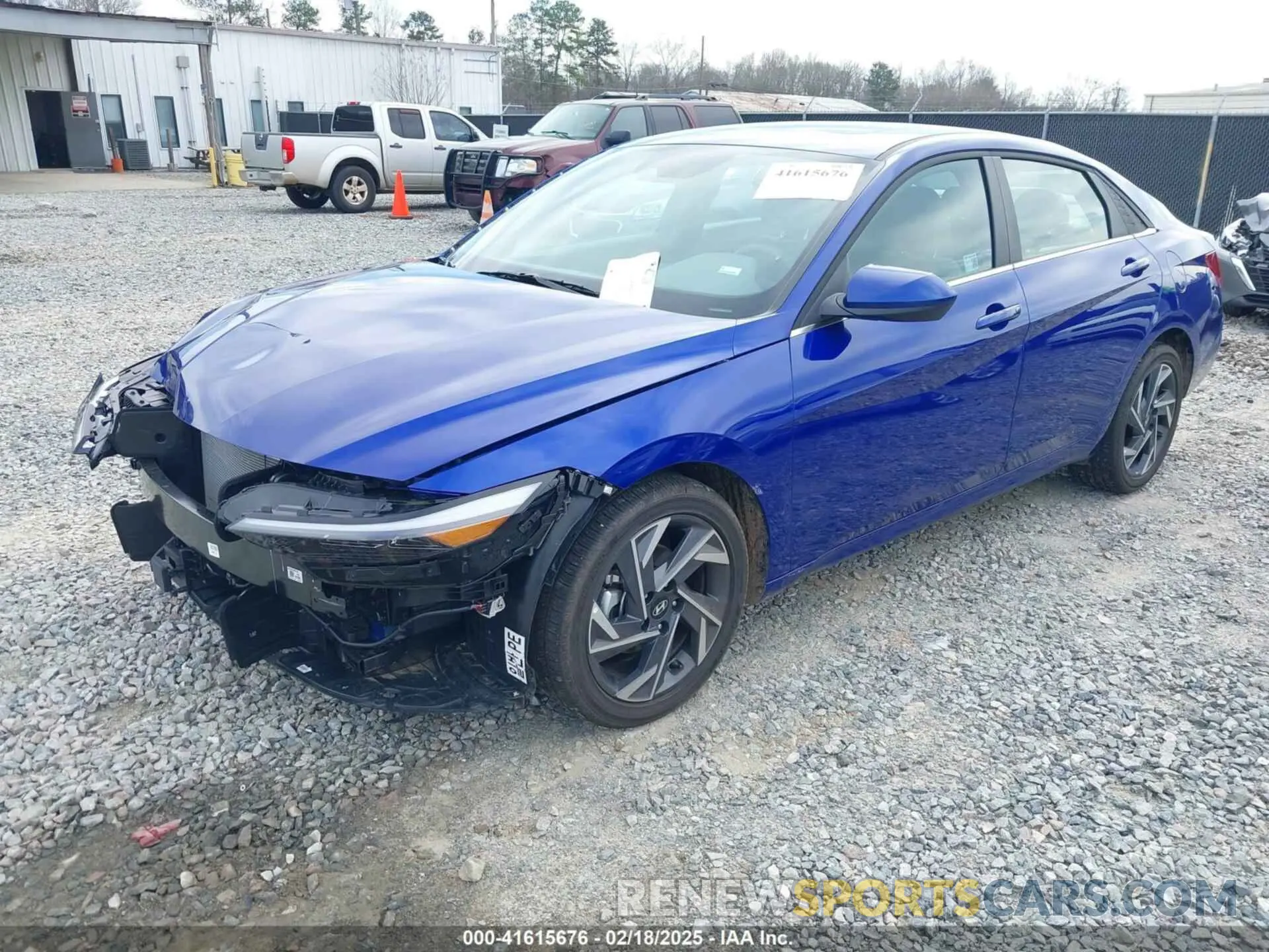 2 fotografías del automóvil dañado KMHLS4DG0SU921096 HYUNDAI ELANTRA 2025