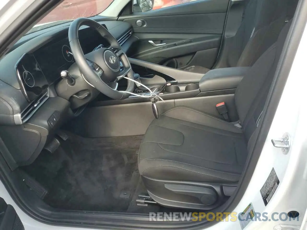 7 fotografías del automóvil dañado KMHLS4DG2SU920869 HYUNDAI ELANTRA 2025