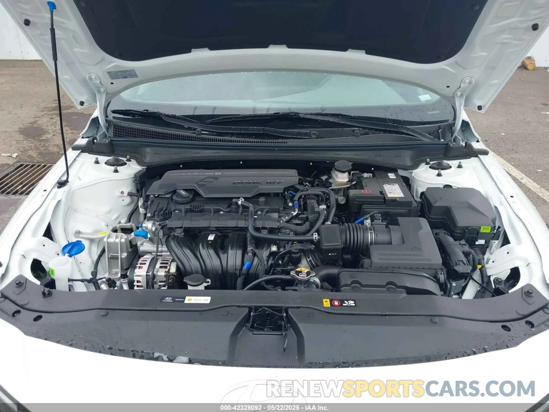 10 fotografías del automóvil dañado KMHLS4DG2SU986483 HYUNDAI ELANTRA 2025