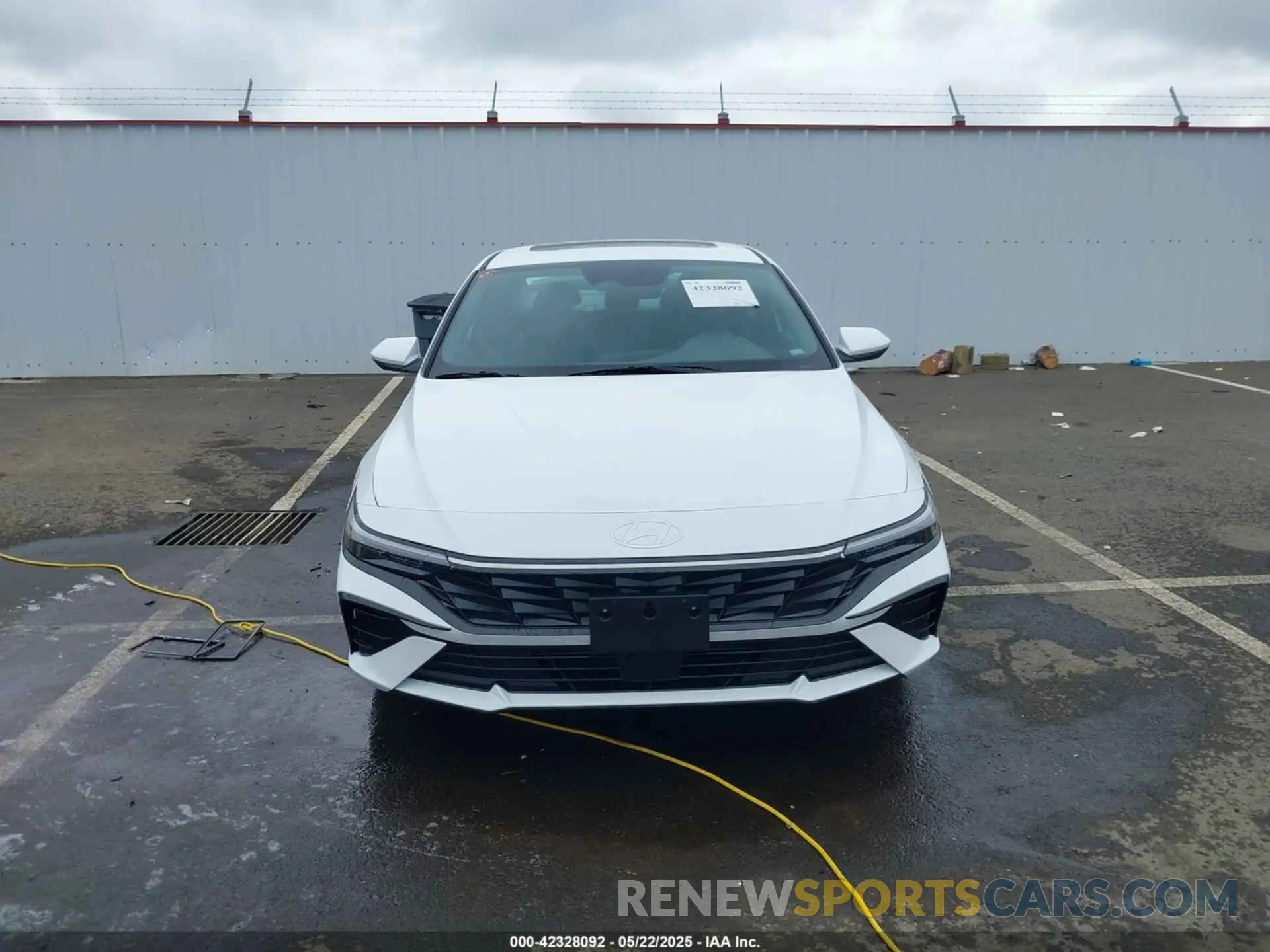 13 fotografías del automóvil dañado KMHLS4DG2SU986483 HYUNDAI ELANTRA 2025