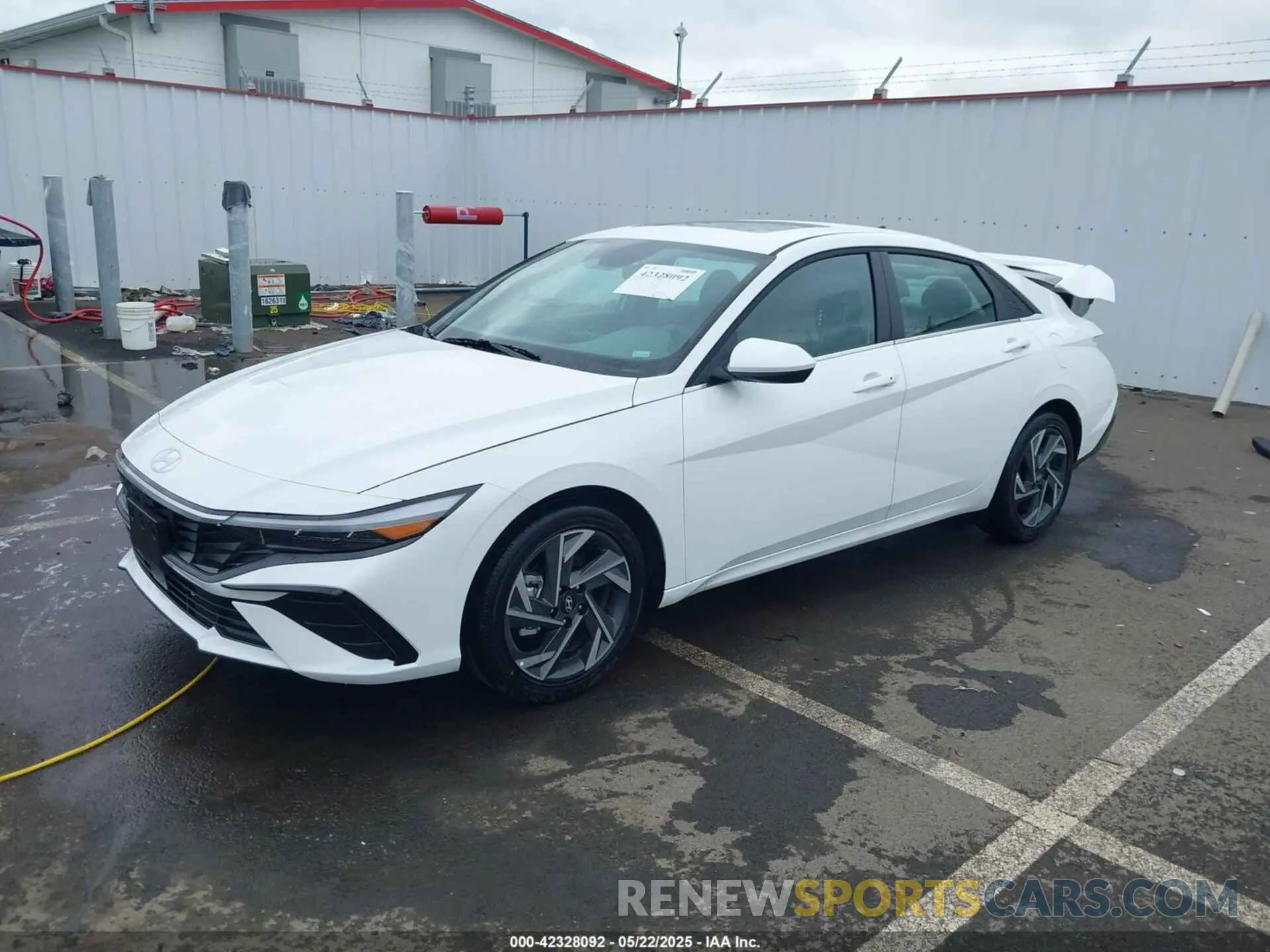 2 fotografías del automóvil dañado KMHLS4DG2SU986483 HYUNDAI ELANTRA 2025