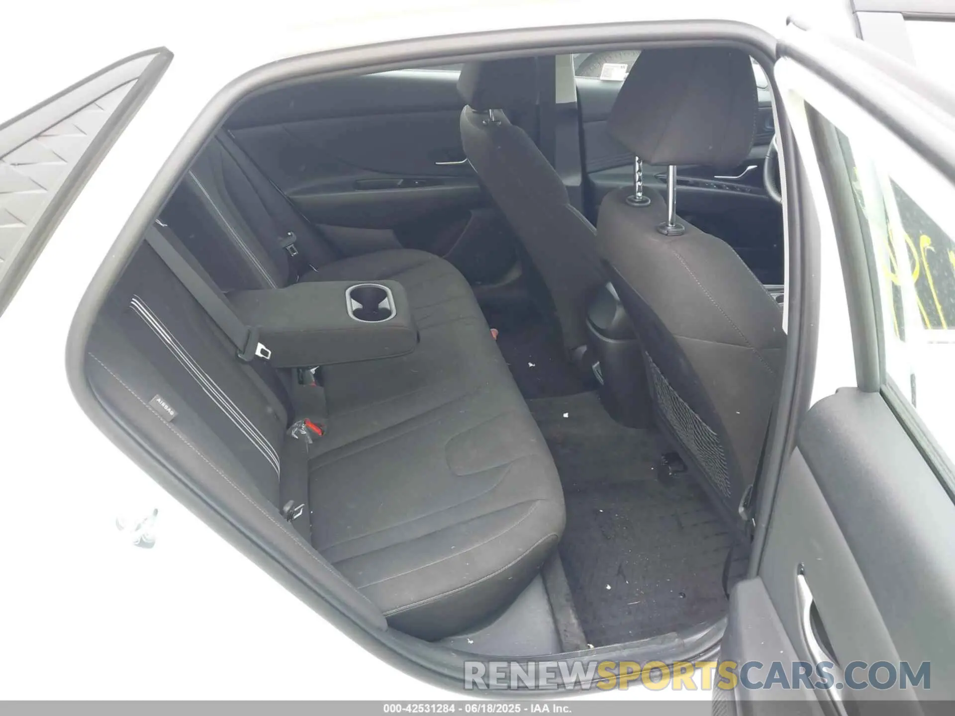 8 fotografías del automóvil dañado KMHLS4DG4SU972231 HYUNDAI ELANTRA 2025