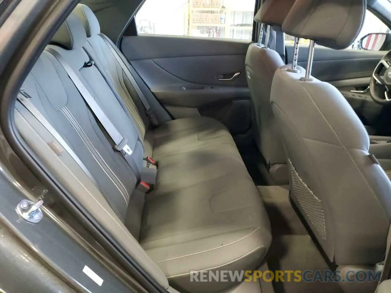 10 fotografías del automóvil dañado KMHLS4DG6SU897550 HYUNDAI ELANTRA 2025