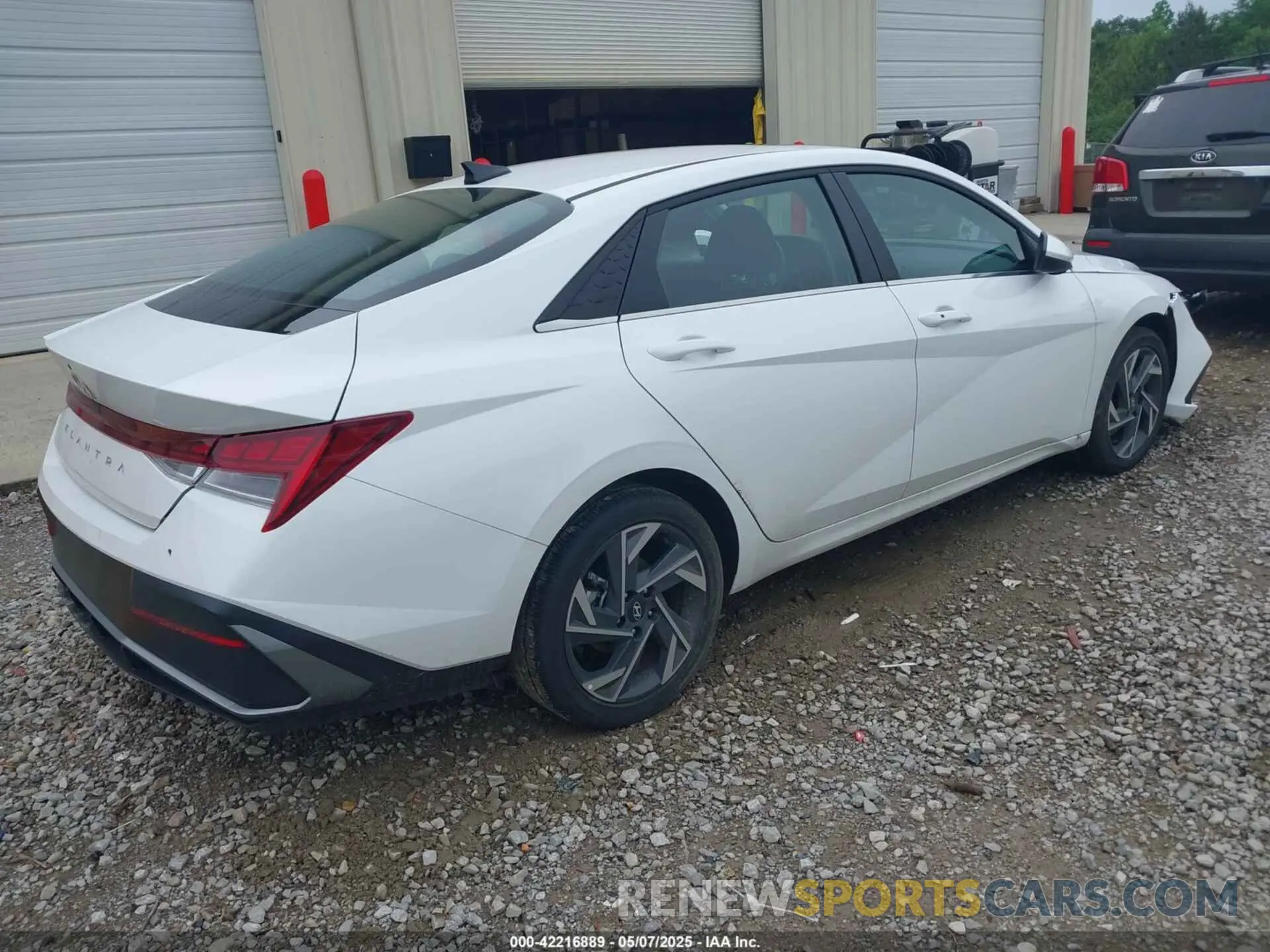 4 fotografías del automóvil dañado KMHLS4DG6SU898276 HYUNDAI ELANTRA 2025