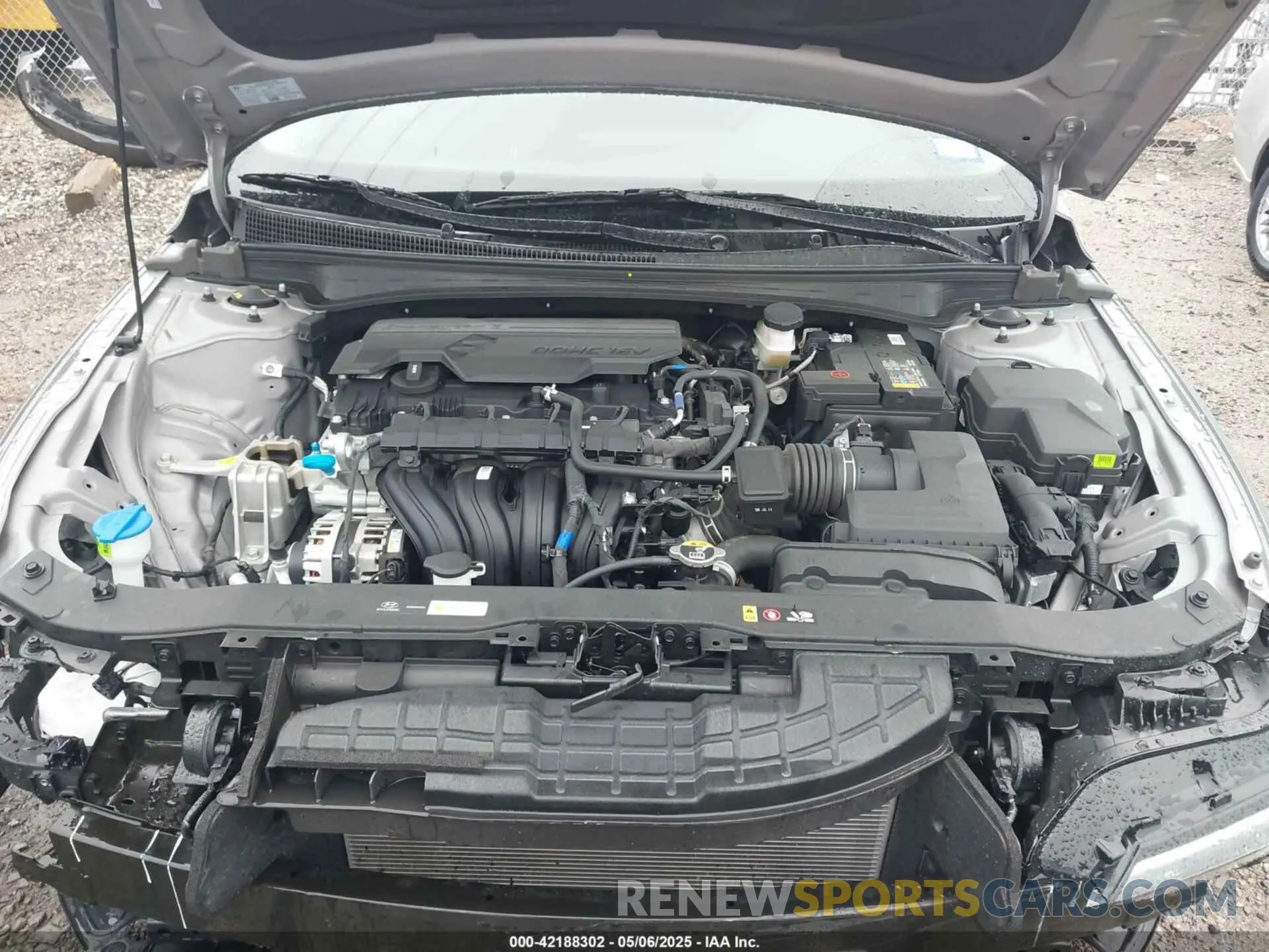 10 fotografías del automóvil dañado KMHLS4DG7SU952152 HYUNDAI ELANTRA 2025