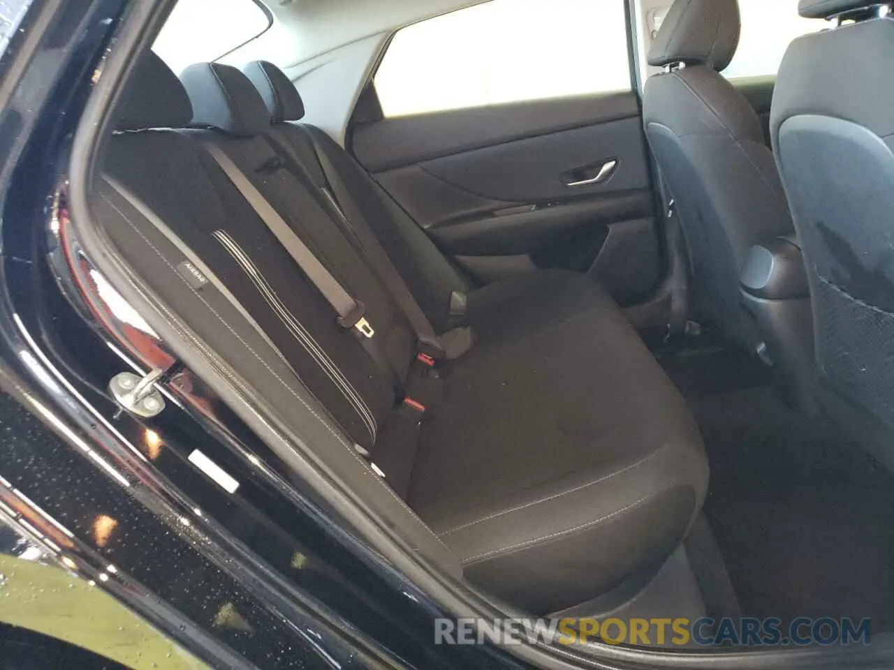 10 fotografías del automóvil dañado KMHLS4DG9SU892147 HYUNDAI ELANTRA 2025