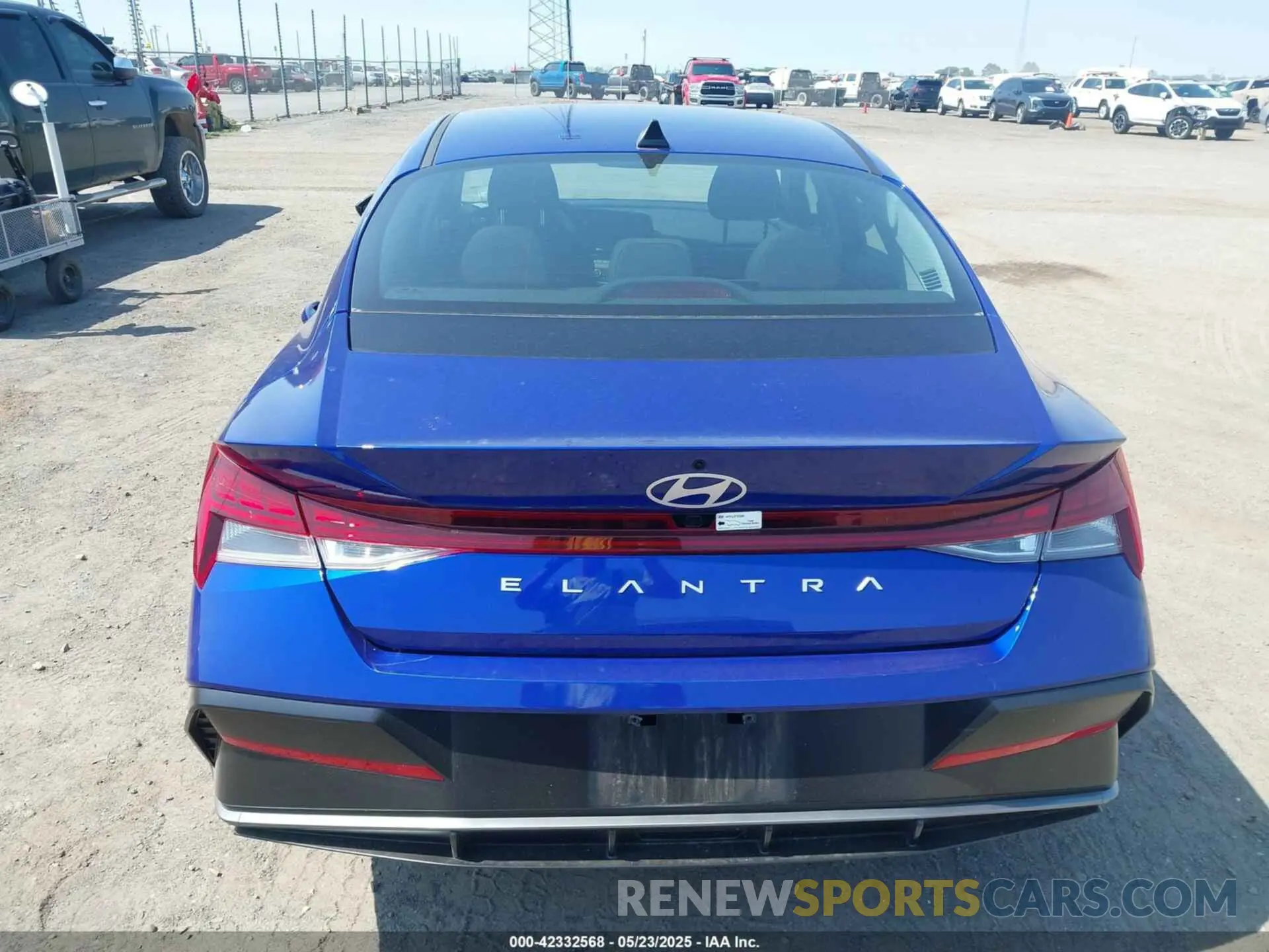 16 fotografías del automóvil dañado KMHLS4DG9SU898434 HYUNDAI ELANTRA 2025
