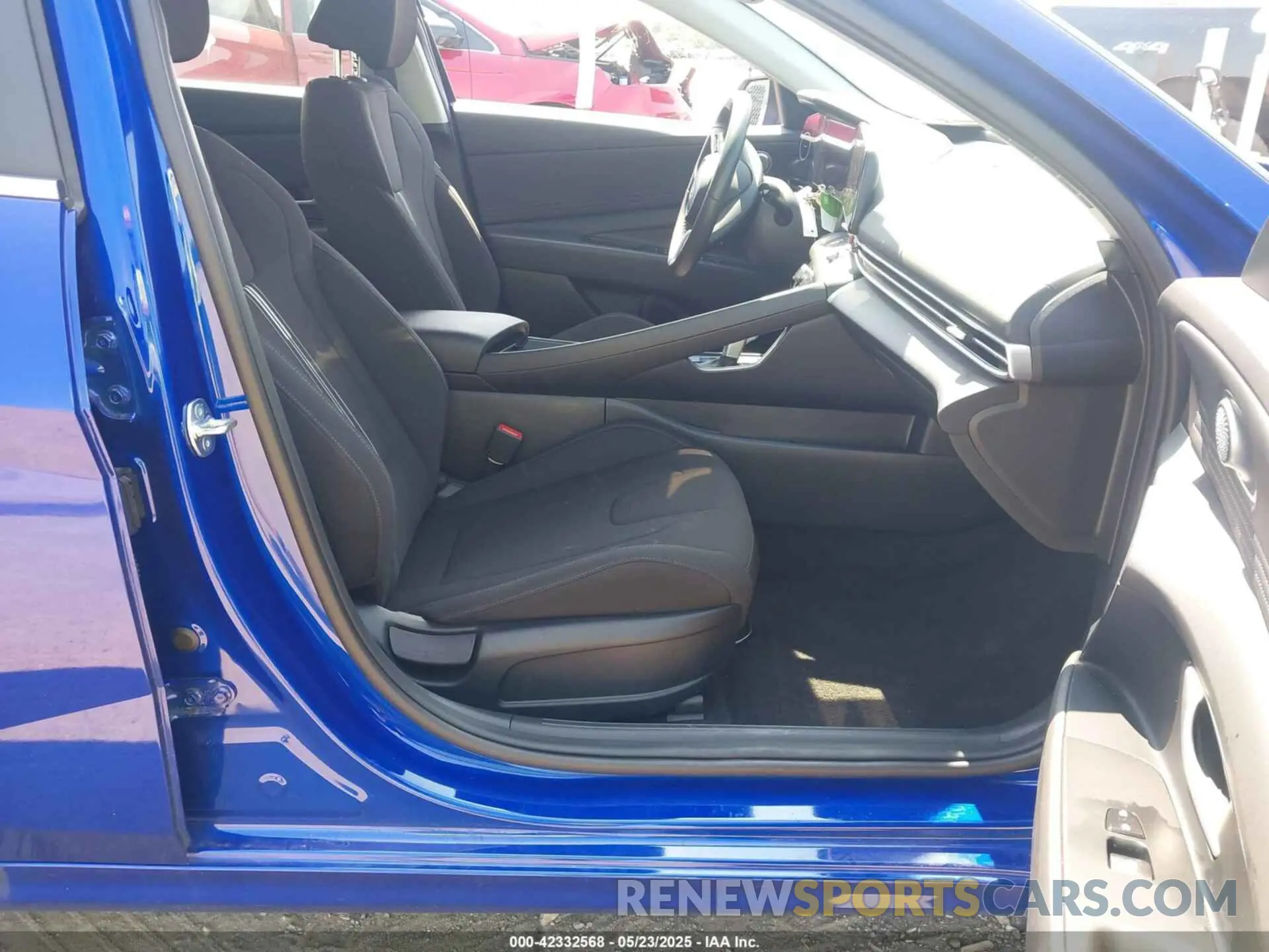5 fotografías del automóvil dañado KMHLS4DG9SU898434 HYUNDAI ELANTRA 2025