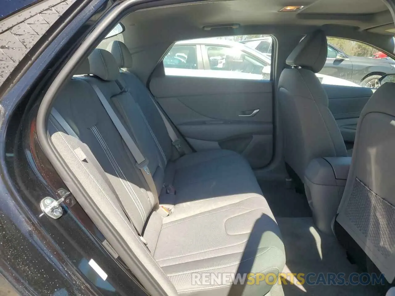10 fotografías del automóvil dañado KMHLS4DG9SU936003 HYUNDAI ELANTRA 2025